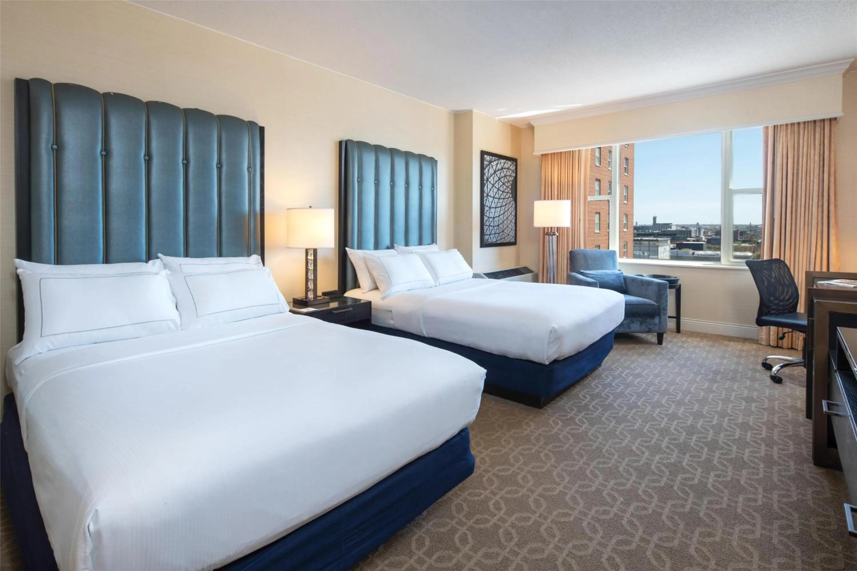 Bed in Hilton Milwaukee