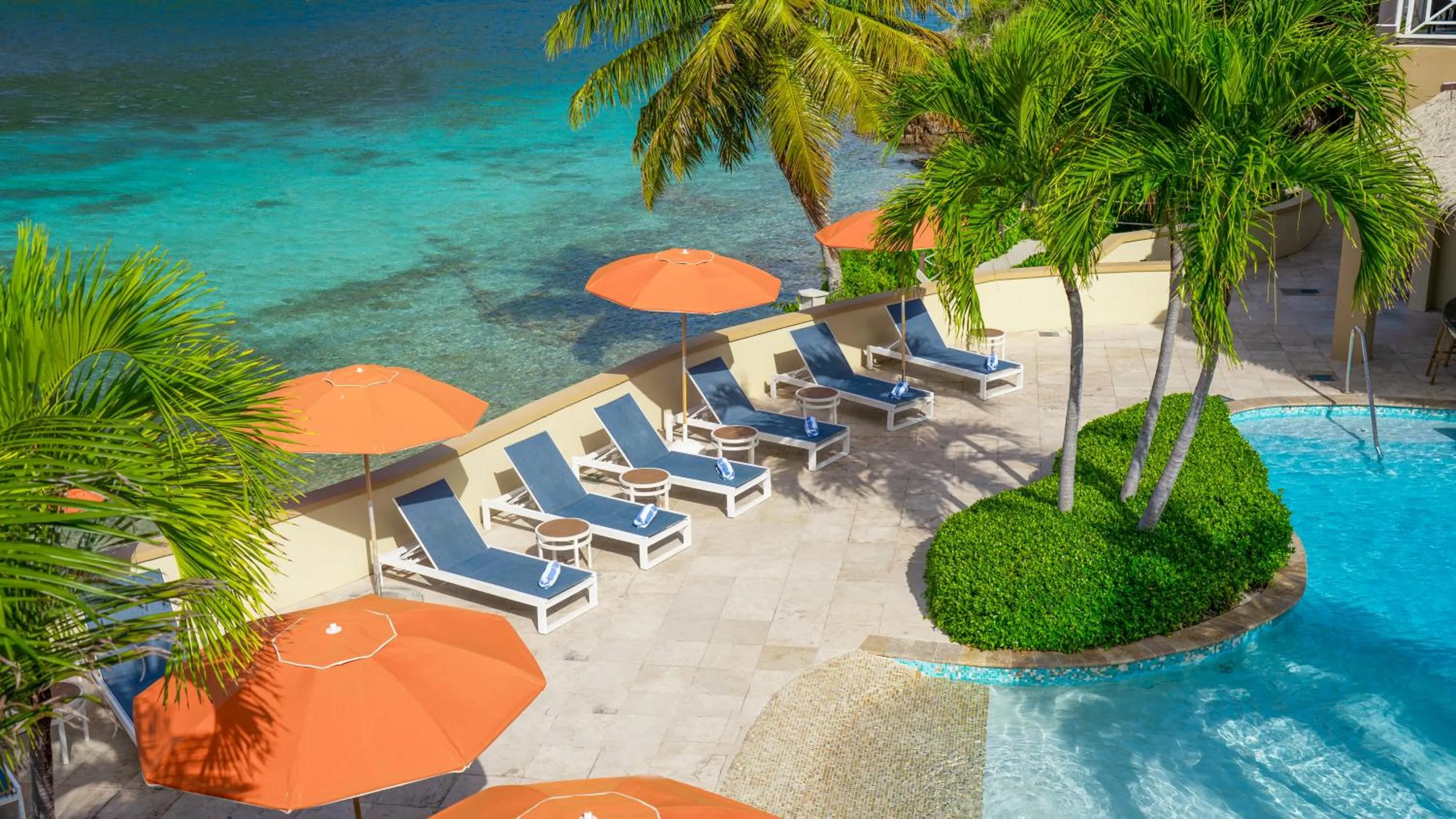 Swimming pool in Scrub Island Resort, Spa & Marina