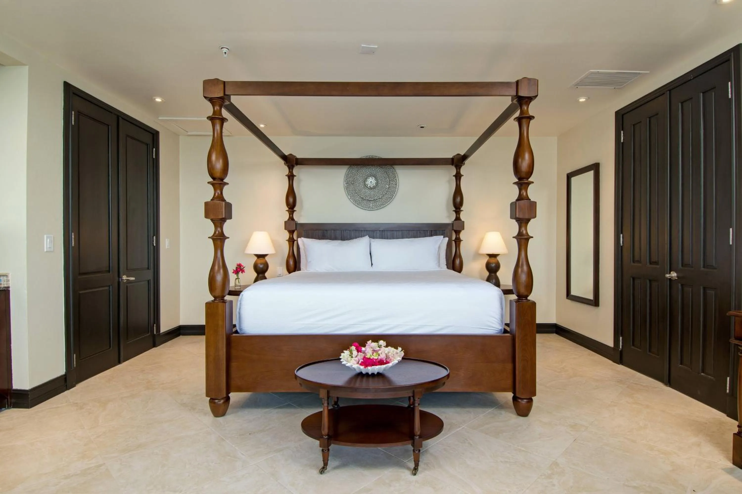 Bedroom, Bed in Scrub Island Resort, Spa & Marina