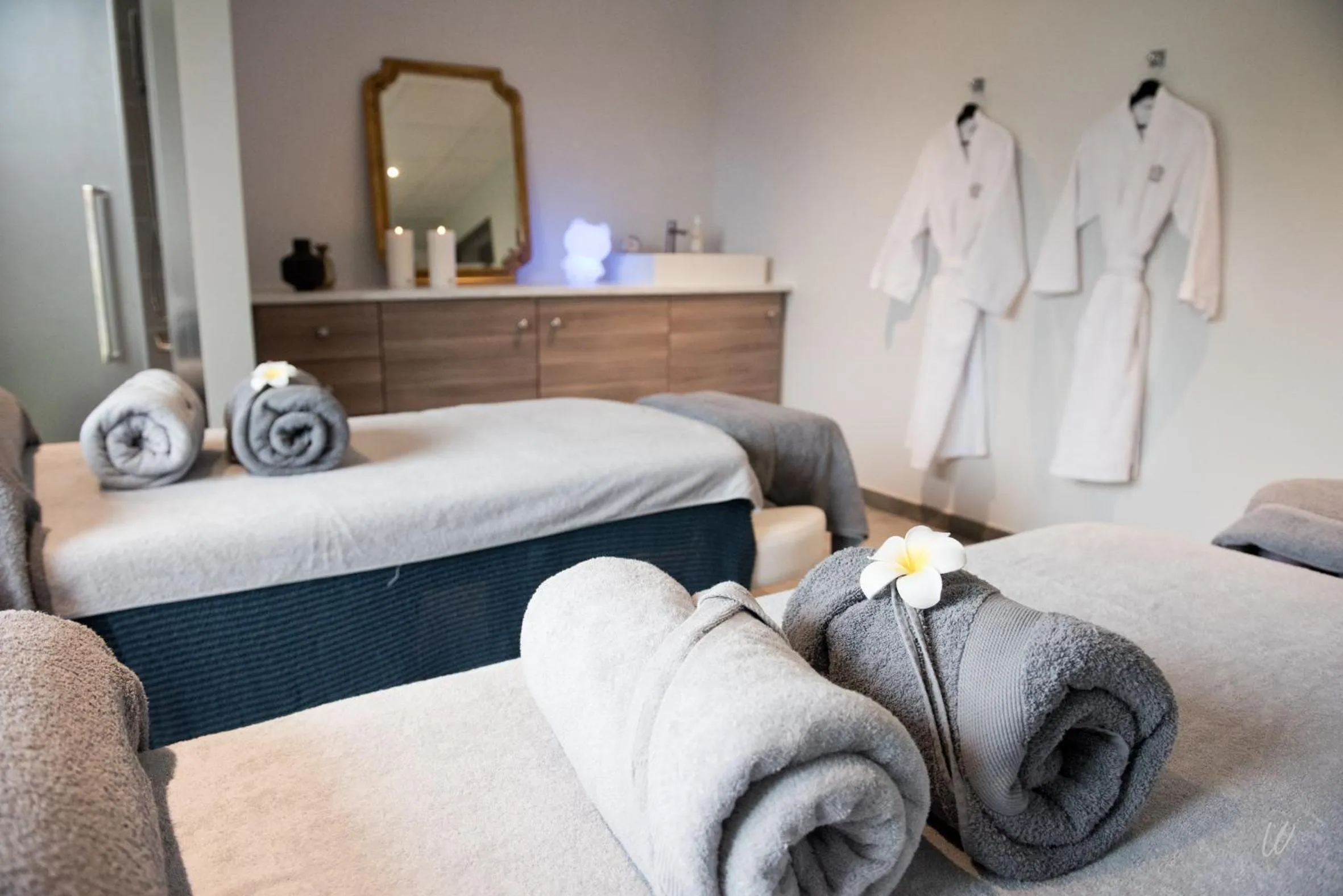Spa and wellness centre/facilities, Bed in Armes de Champagne Hôtel & Spa