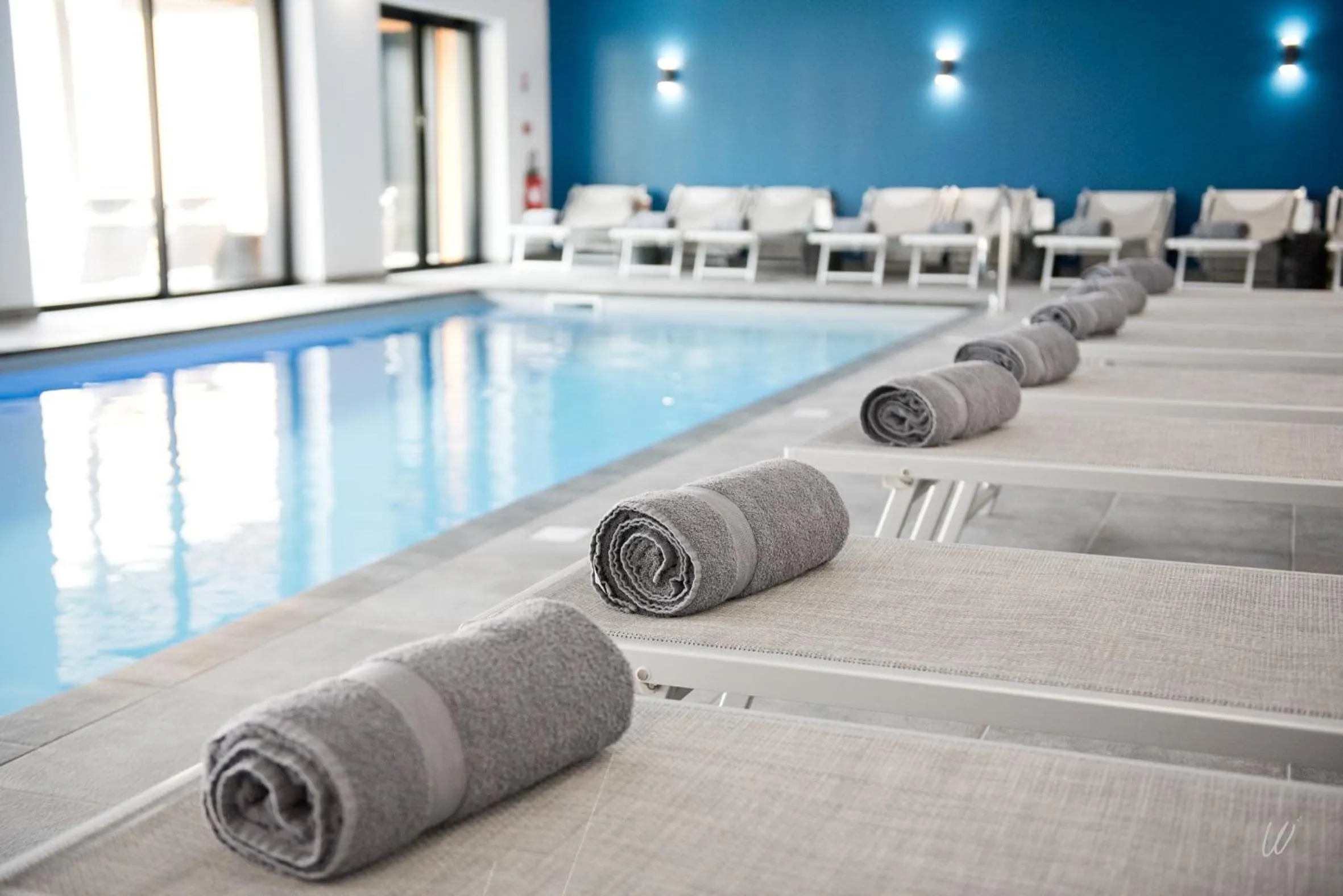 Swimming pool in Armes de Champagne Hôtel & Spa