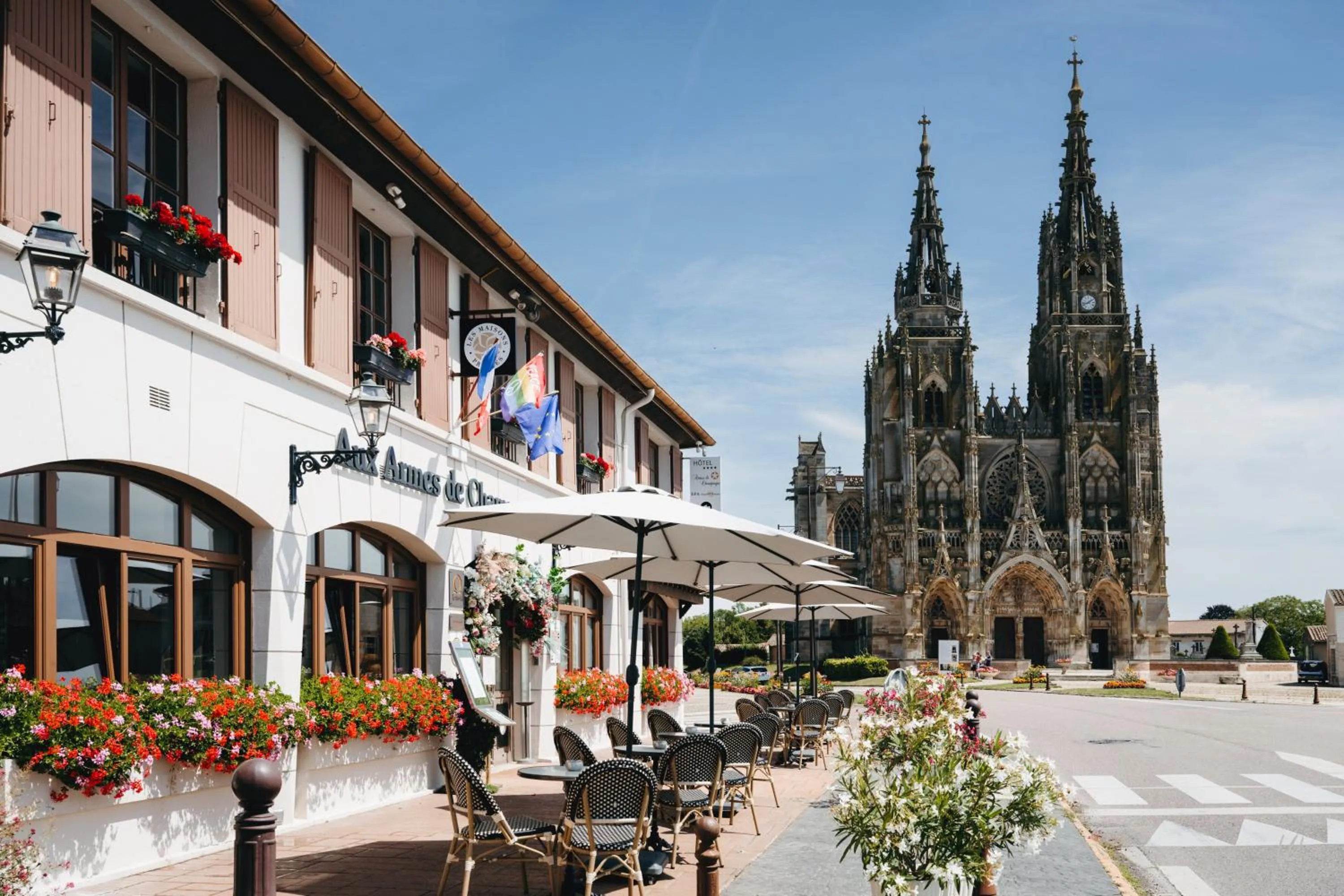 Property building in Armes de Champagne Hôtel & Spa