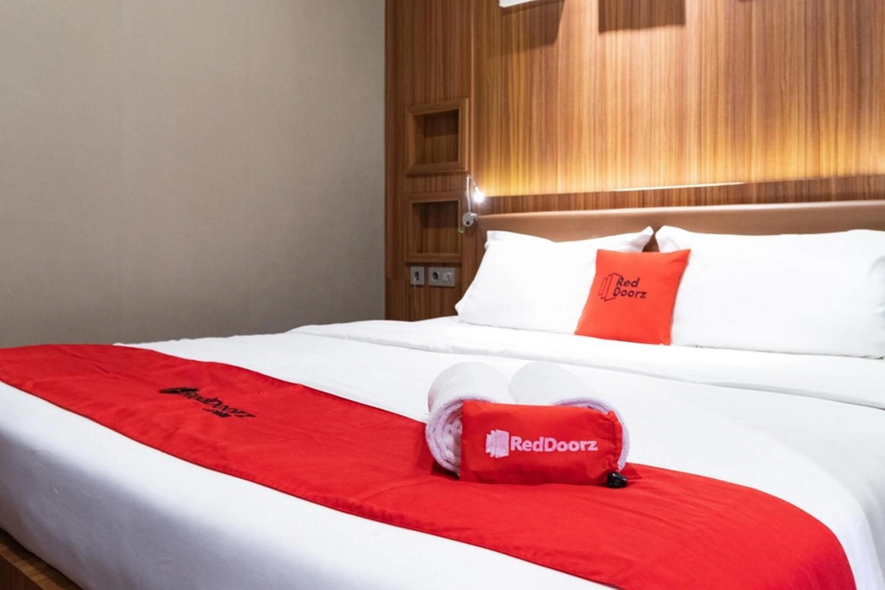 Bed in RedDoorz Premium near Centre Point Mall Medan