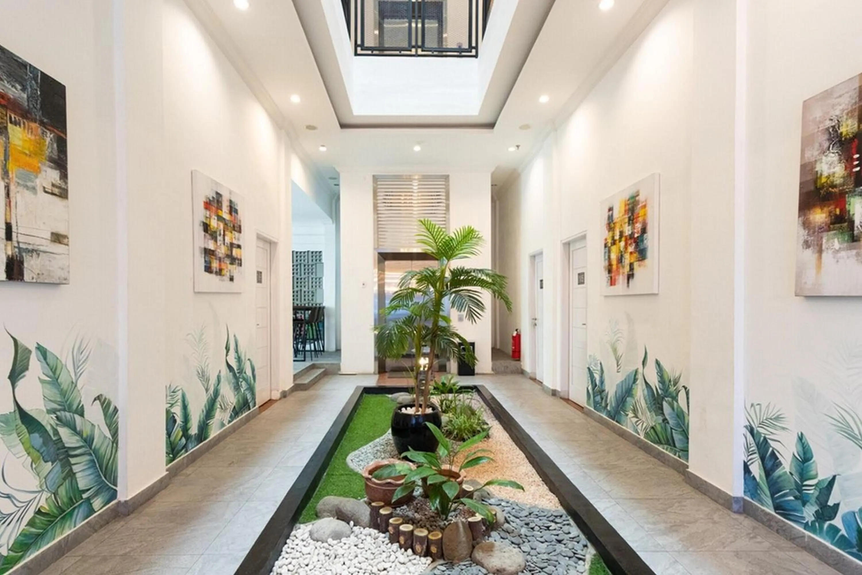 Lobby or reception in RedDoorz Premium near Centre Point Mall Medan