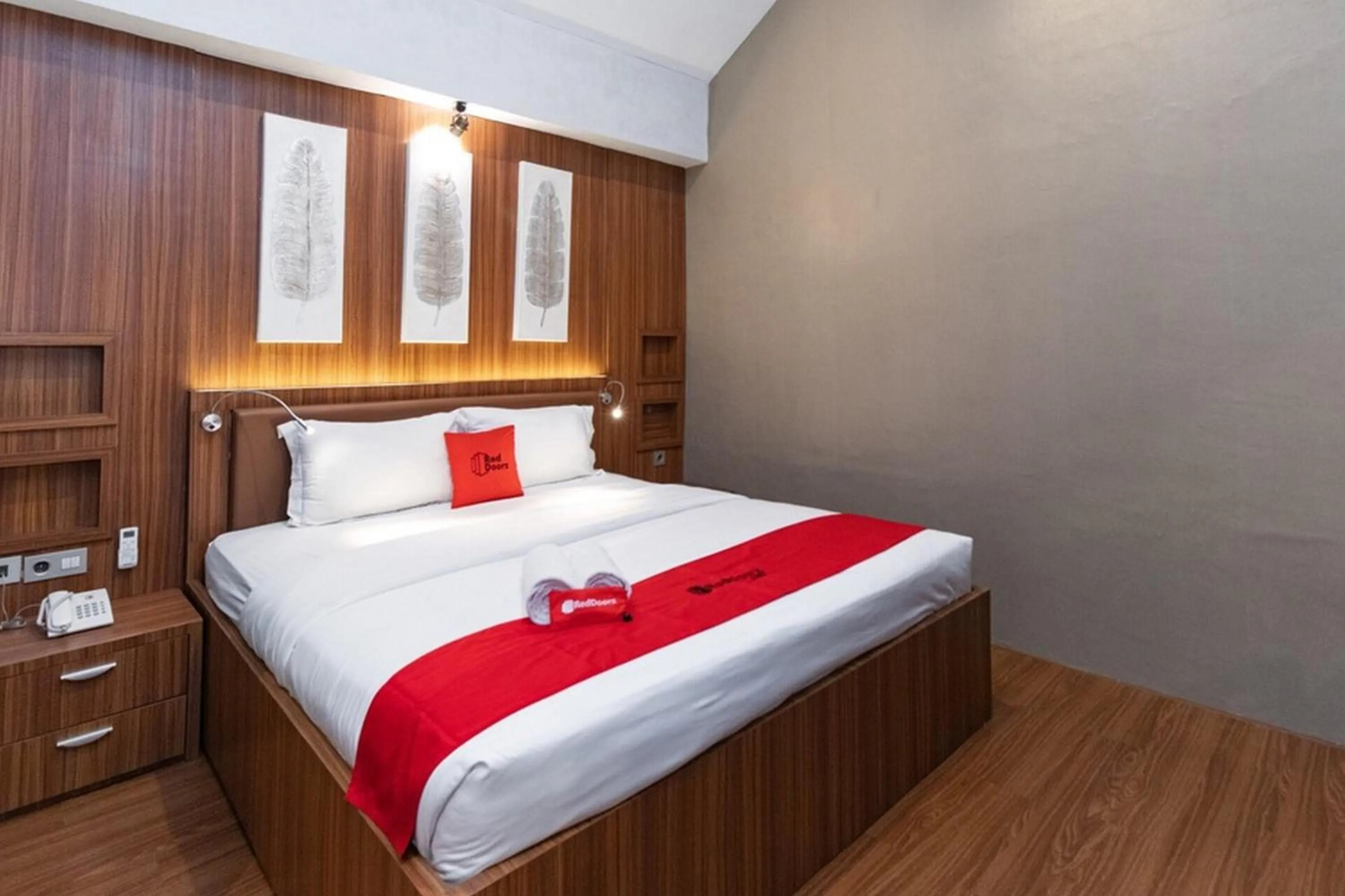 Bed in RedDoorz Premium near Centre Point Mall Medan