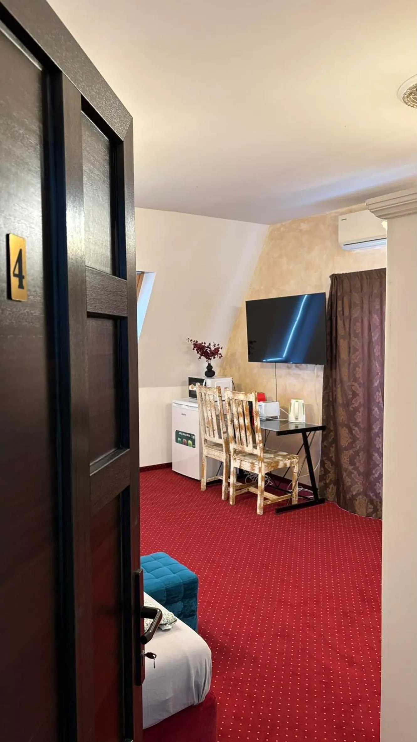 Pannónia Rooms and Apartments