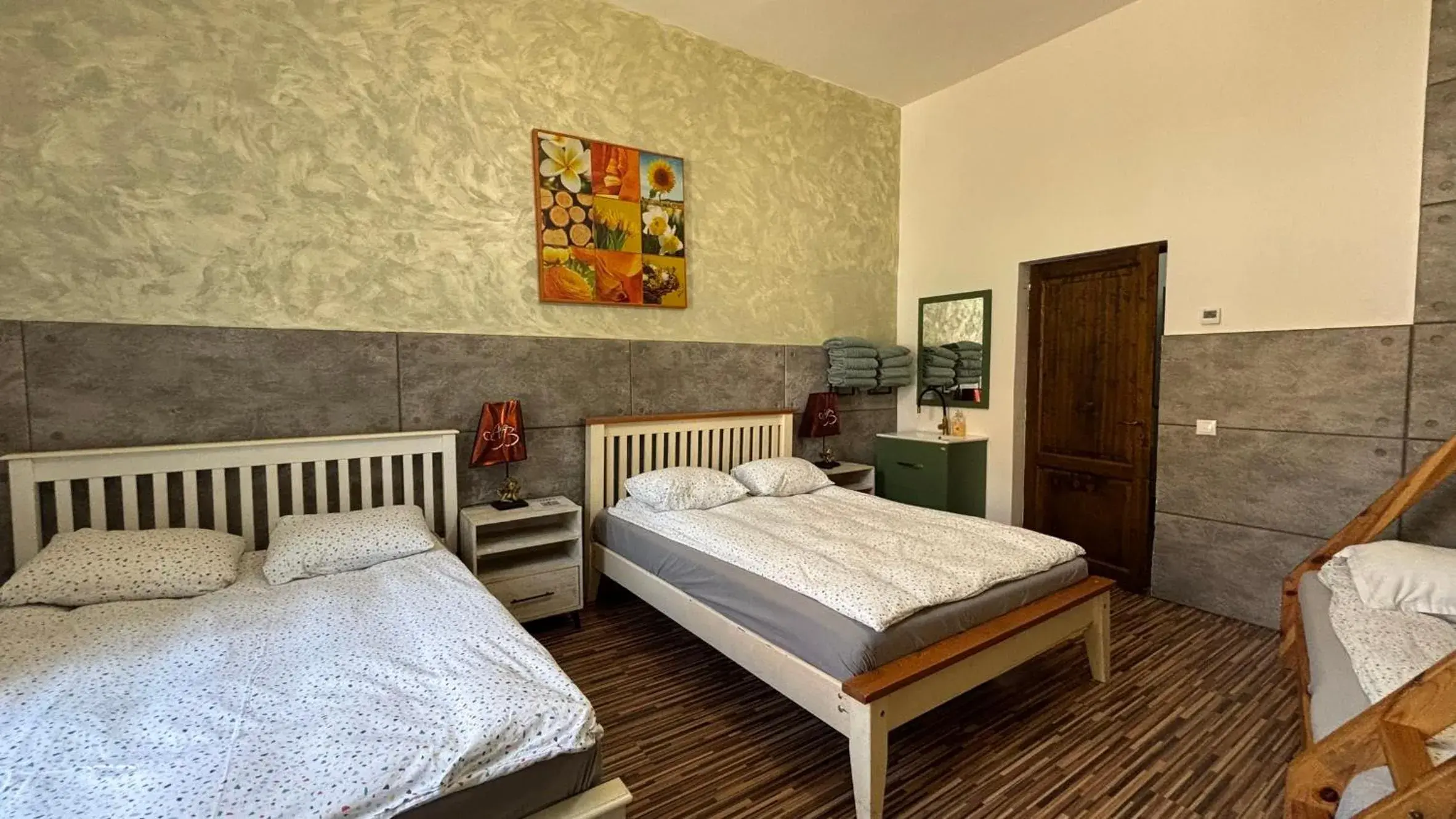 Two-Bedroom Apartment in Pannónia Rooms and Apartments Two-Bedroom Apartment in Pannónia Rooms and Apartments