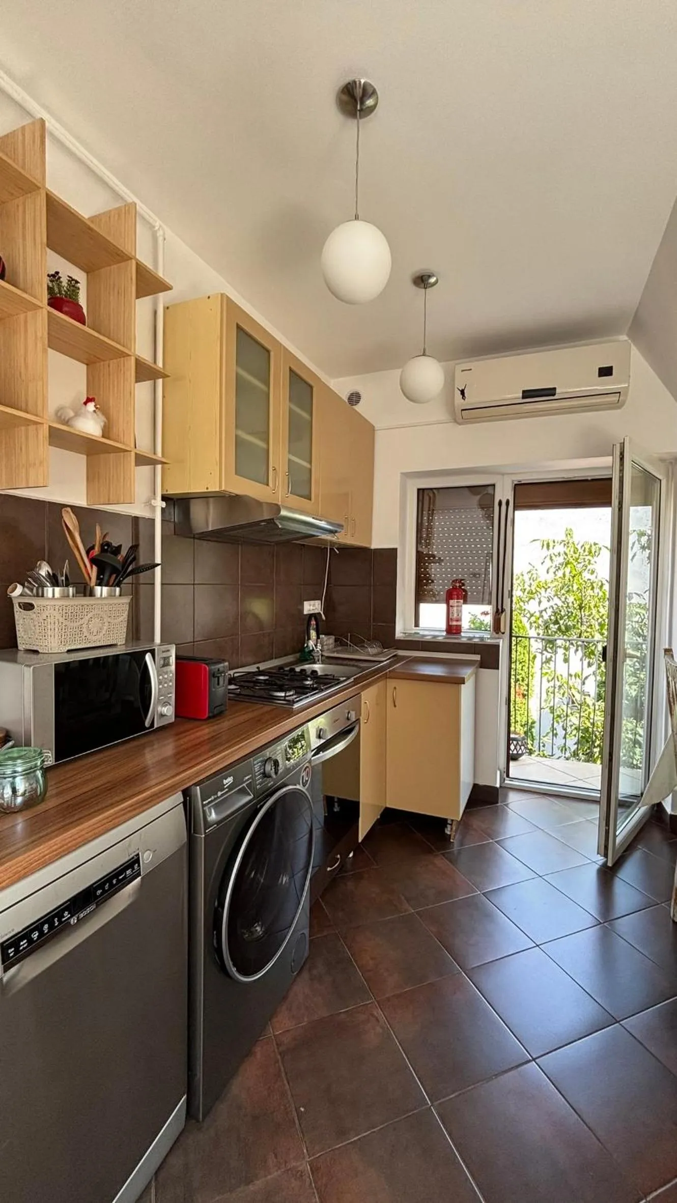 Pannónia Rooms and Apartments