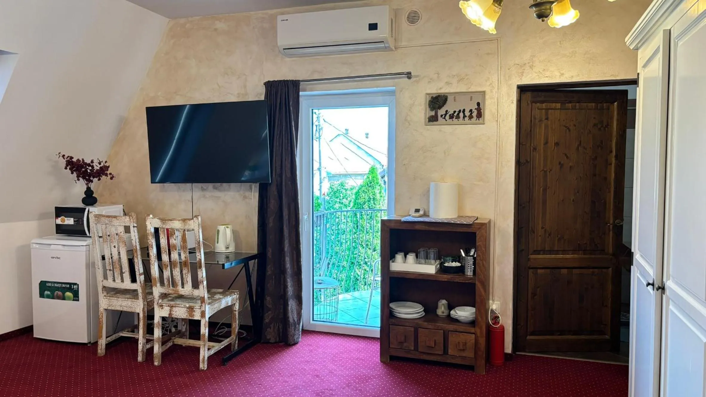 Pannónia Rooms and Apartments