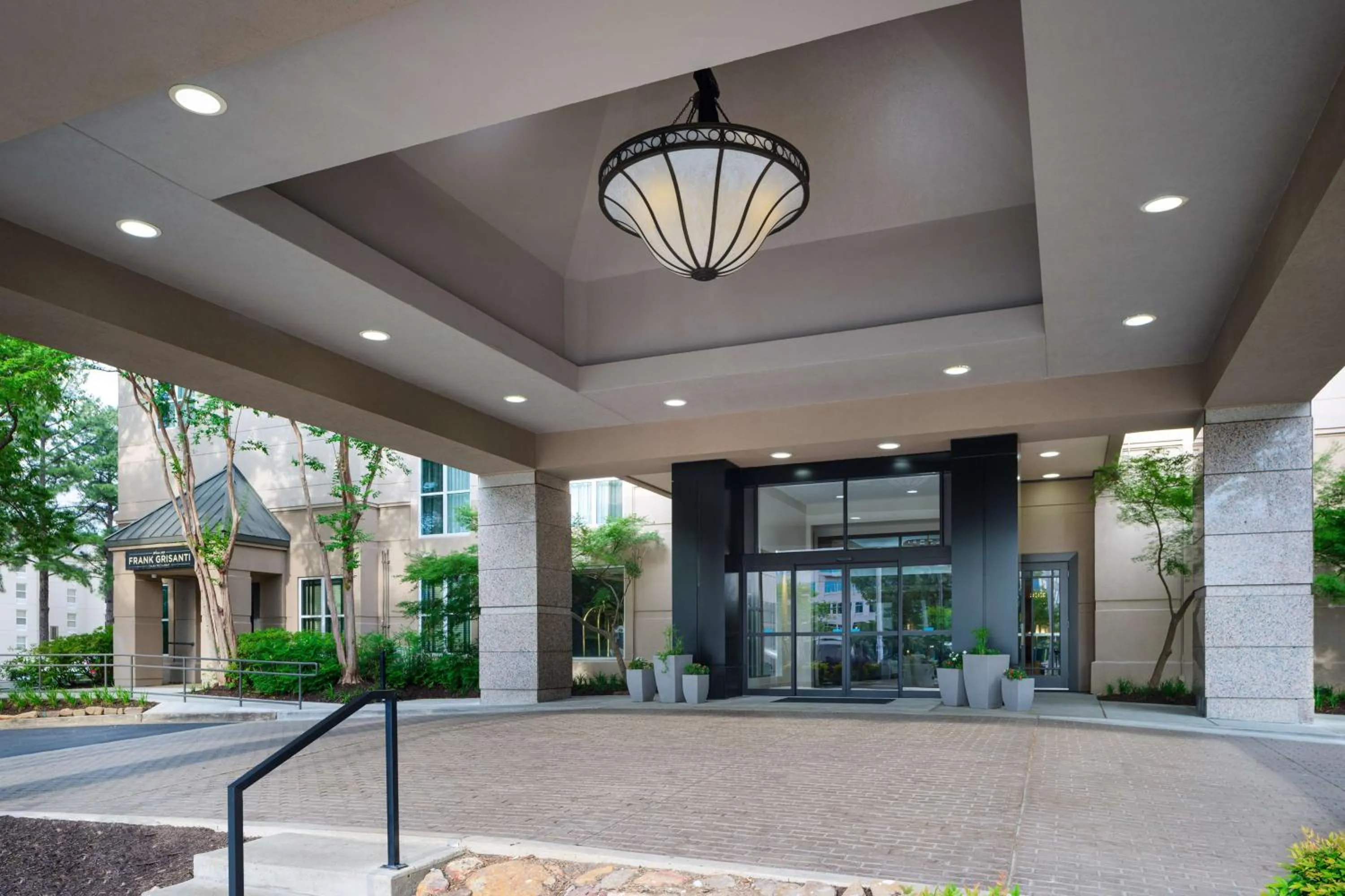 Property building in Embassy Suites by Hilton Memphis East Germantown Area