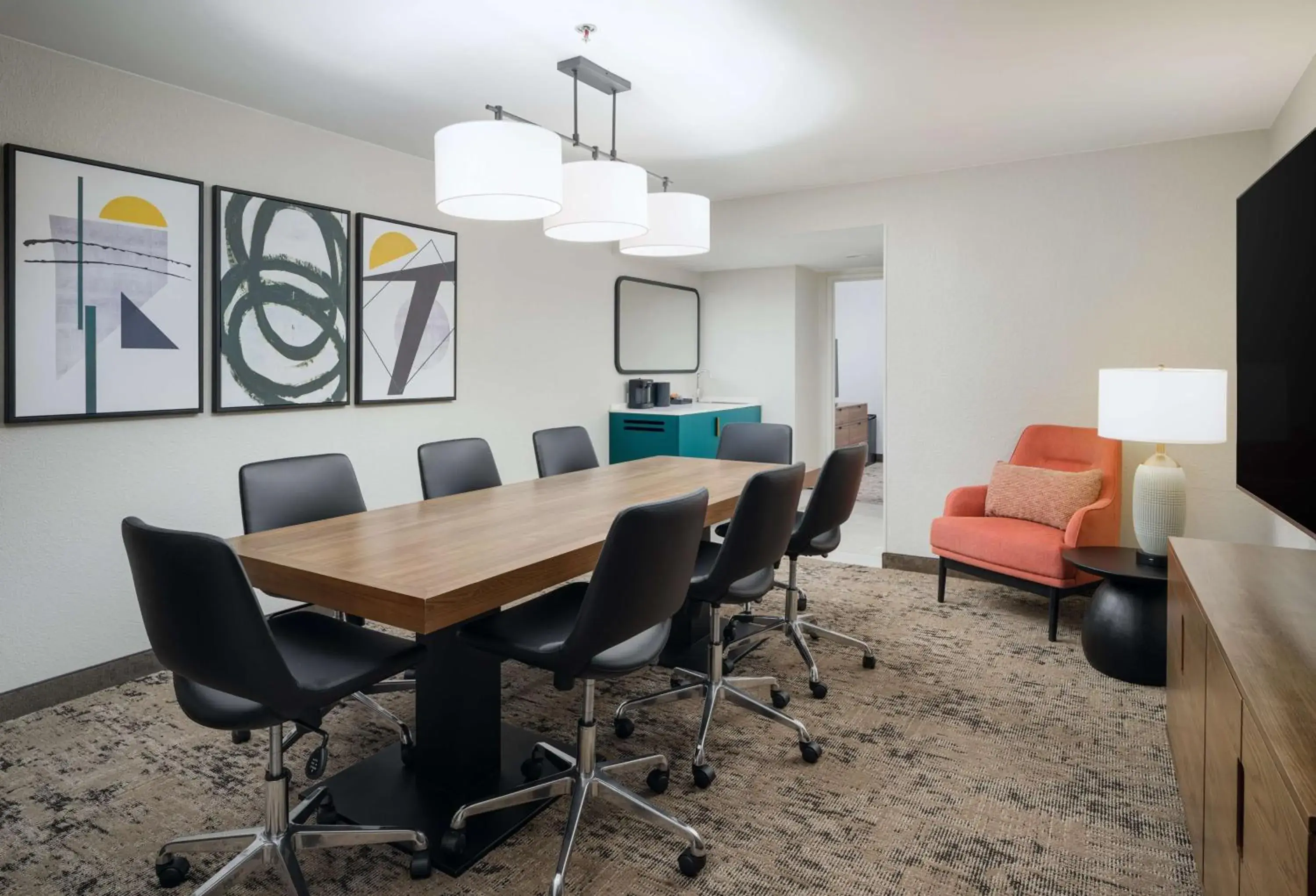 Two-Room King Conference King Suite in Embassy Suites by Hilton Memphis East Germantown Area Two-Room King Conference King Suite in Embassy Suites by Hilton Memphis East Germantown Area