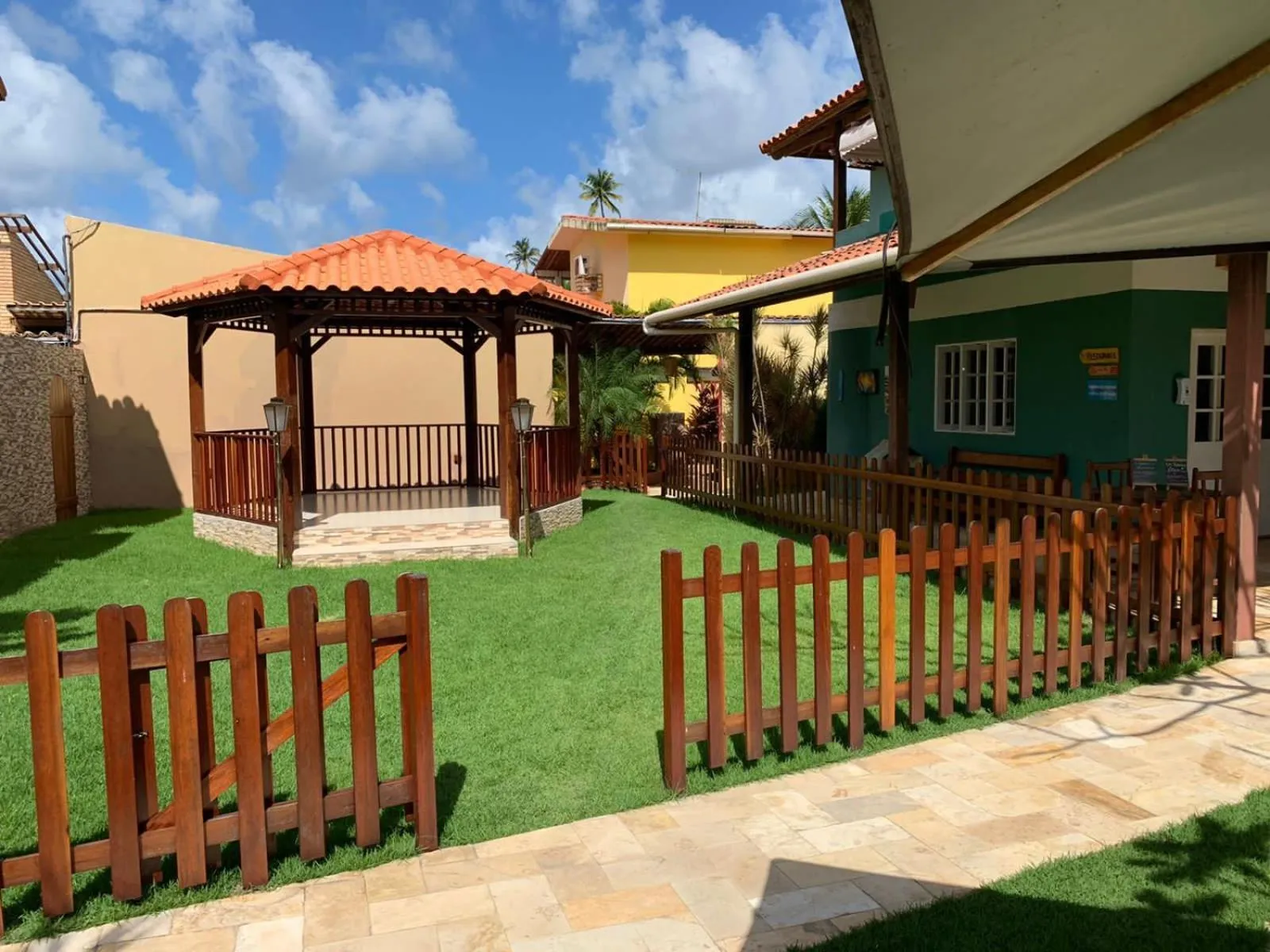 Garden in La Dolce Vita Flat & Pousada