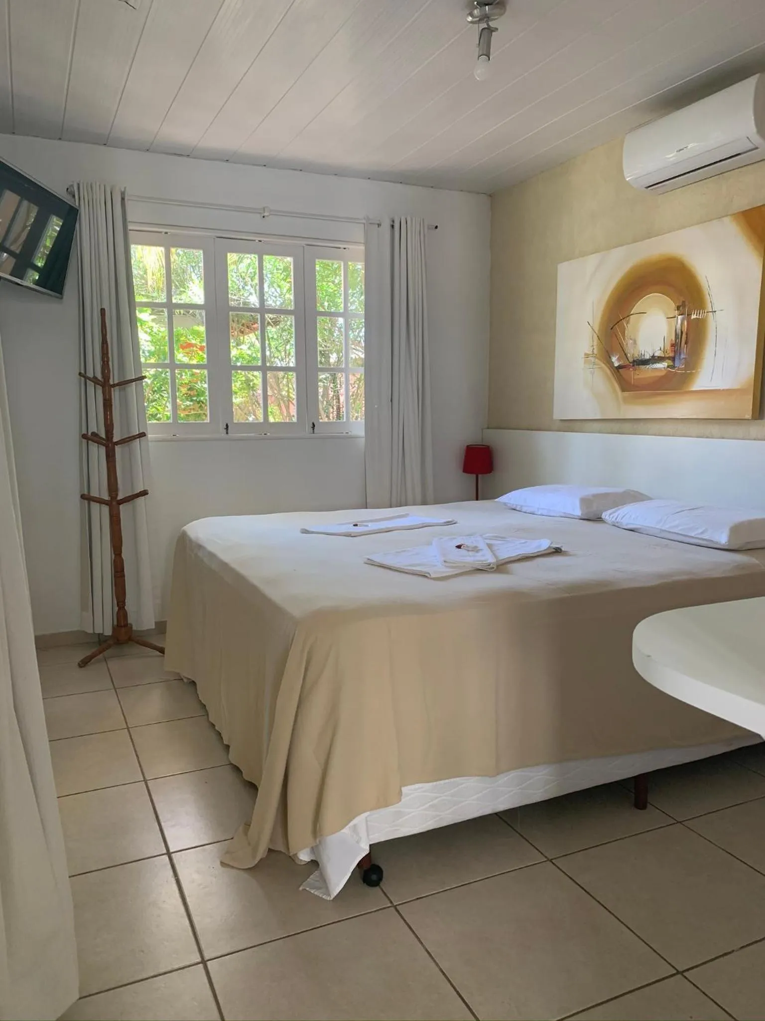 Photo of the whole room, Bed in La Dolce Vita Flat & Pousada