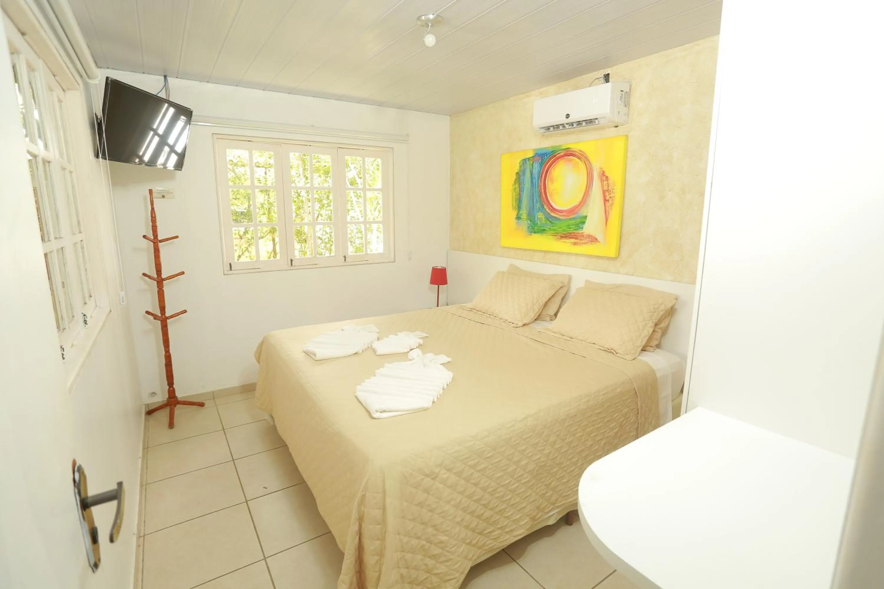 Bed in La Dolce Vita Flat & Pousada