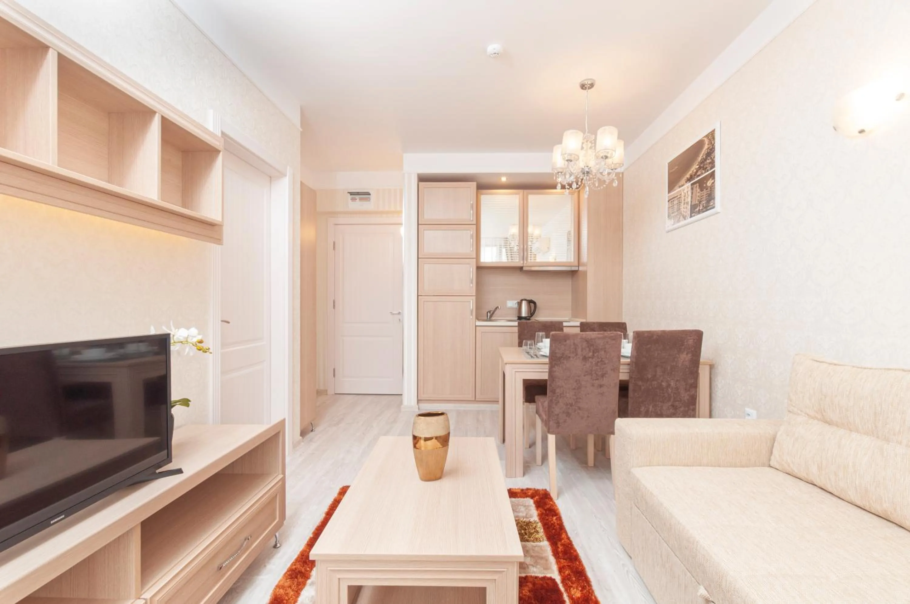 Kitchen or kitchenette in Harmony Suites Grand Resort