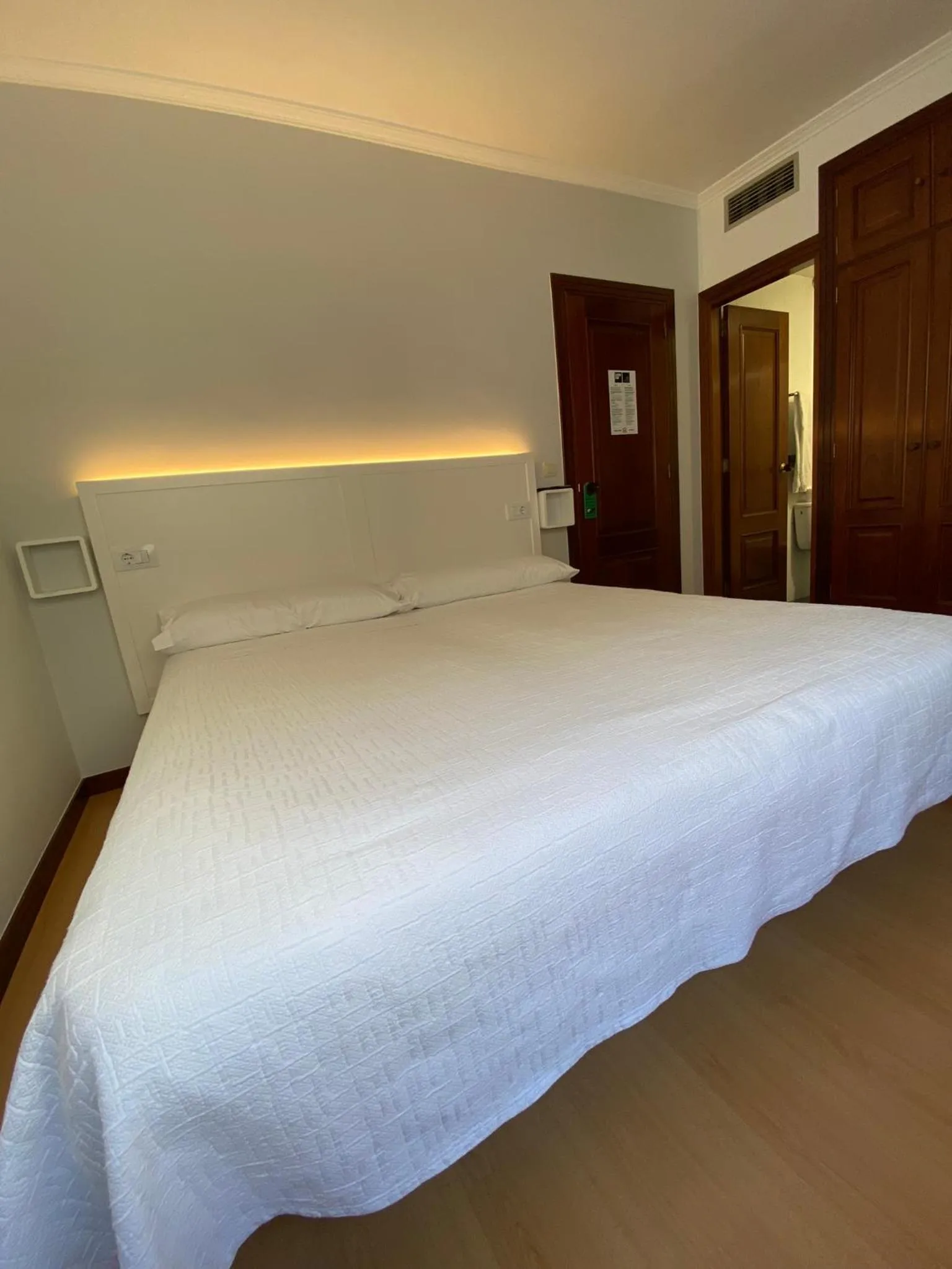 Bed in Pensión Venus