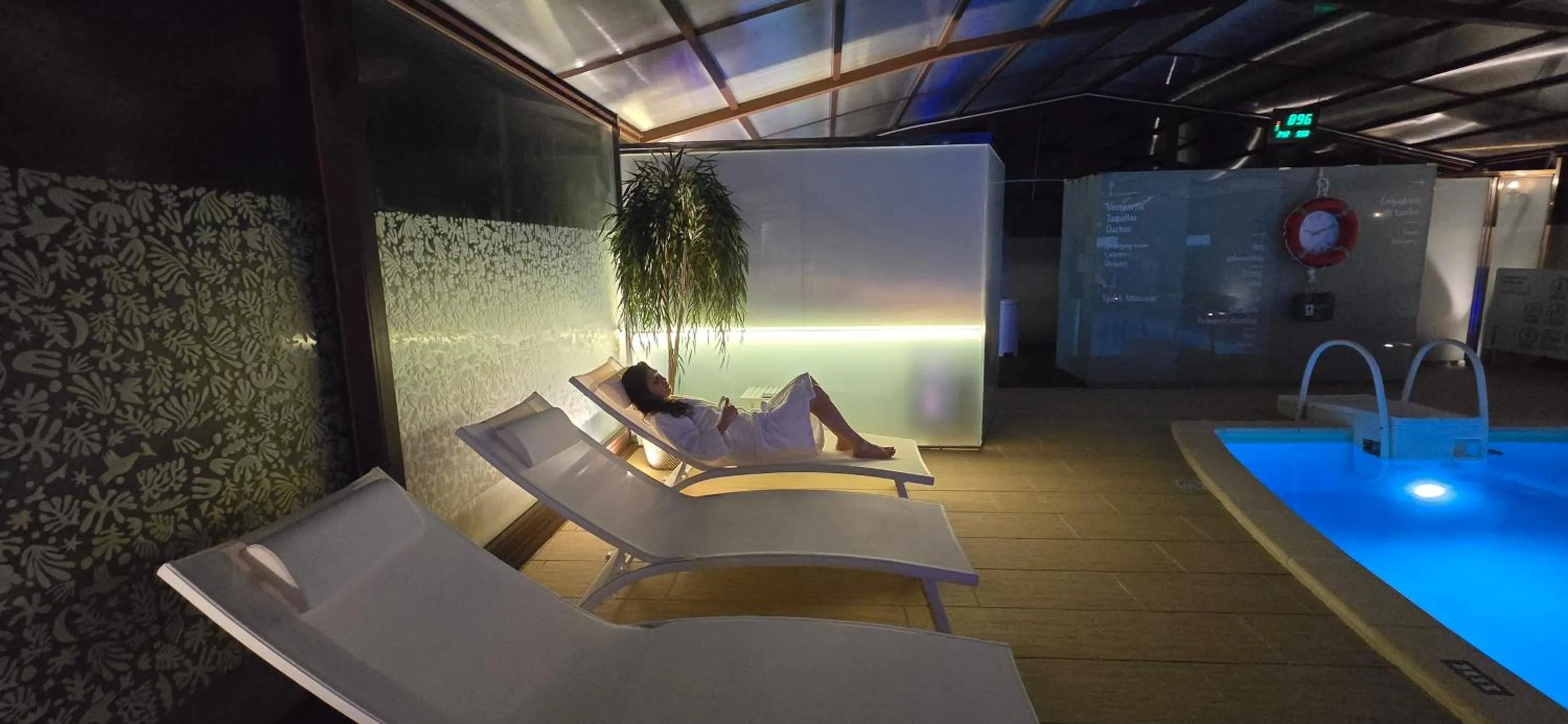 Spa and wellness centre/facilities in Cabanas da Ría