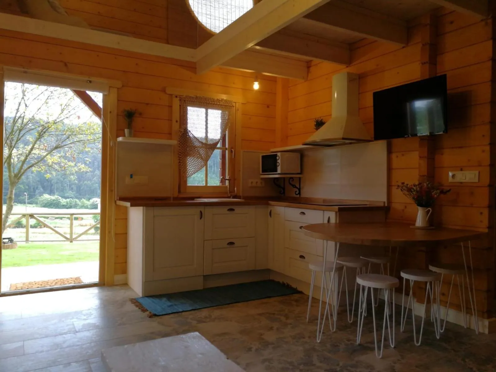 TV and multimedia in Cabanas da Ría