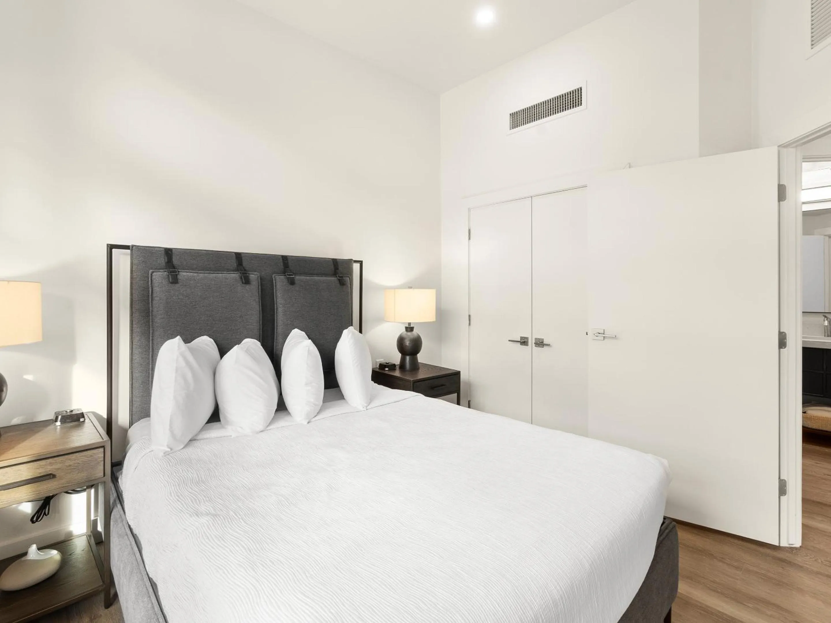 Bed in Sundial Lodge by All Seasons Resort Lodging