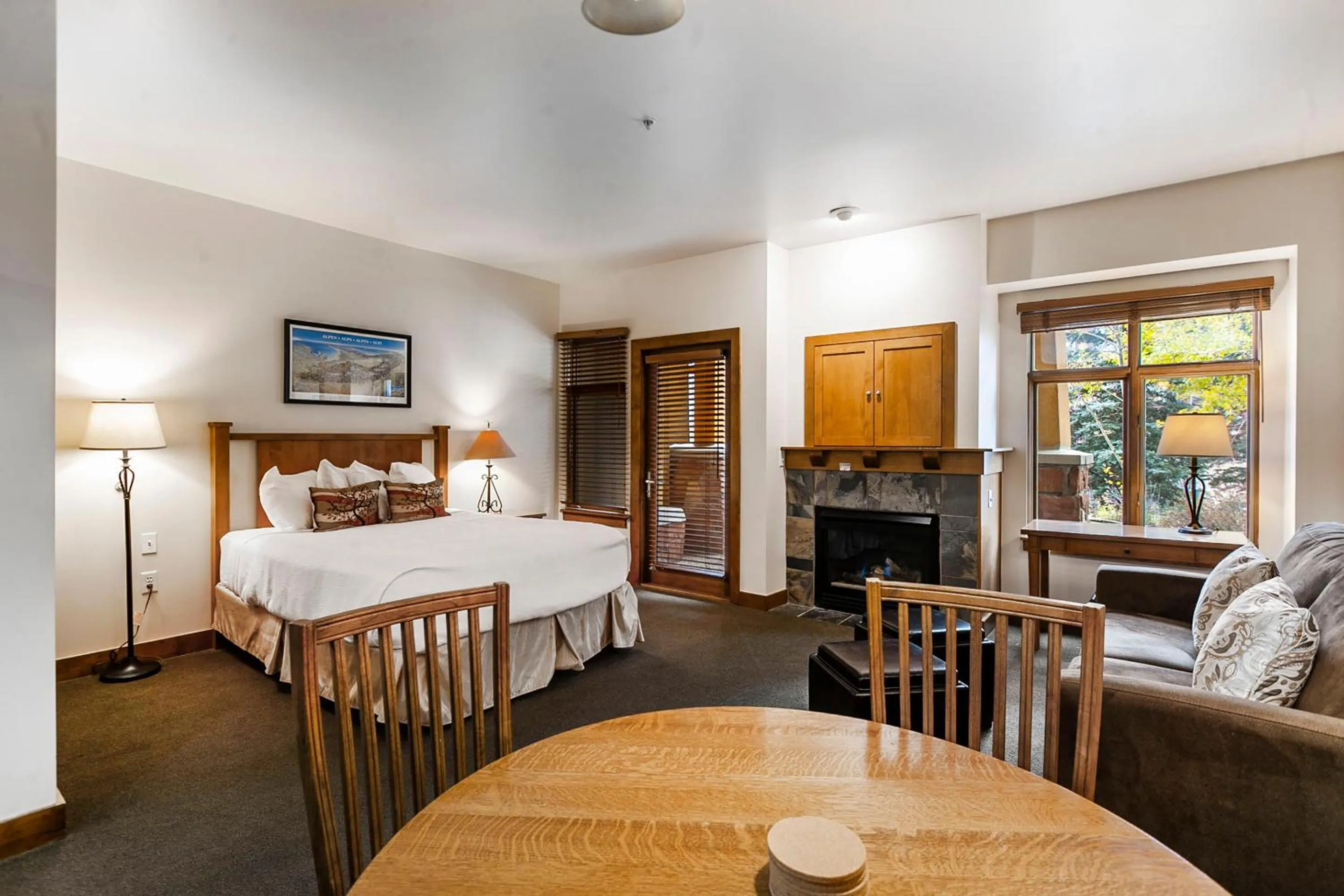 Bed in Sundial Lodge by All Seasons Resort Lodging