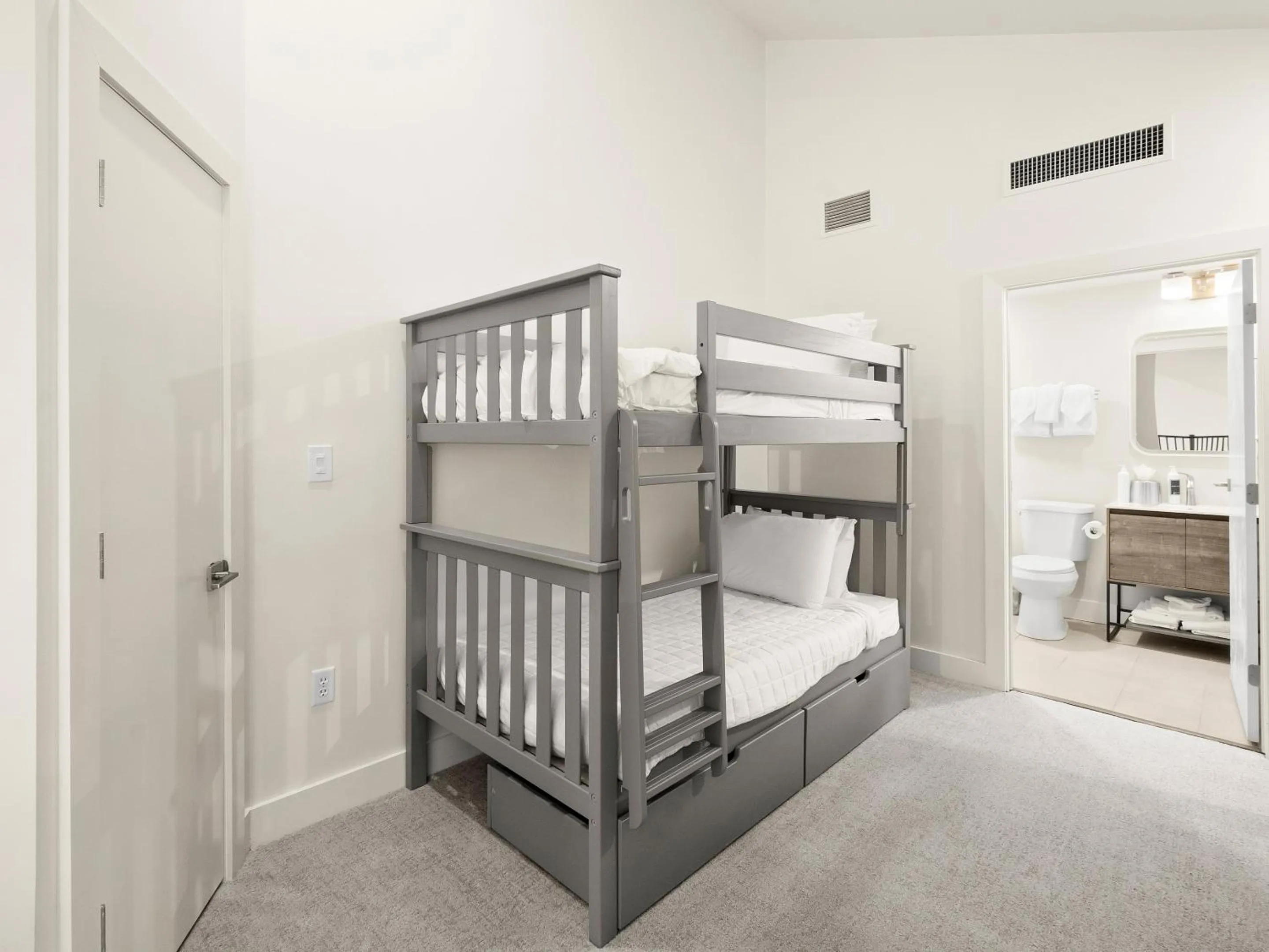 Bed in Sundial Lodge by All Seasons Resort Lodging