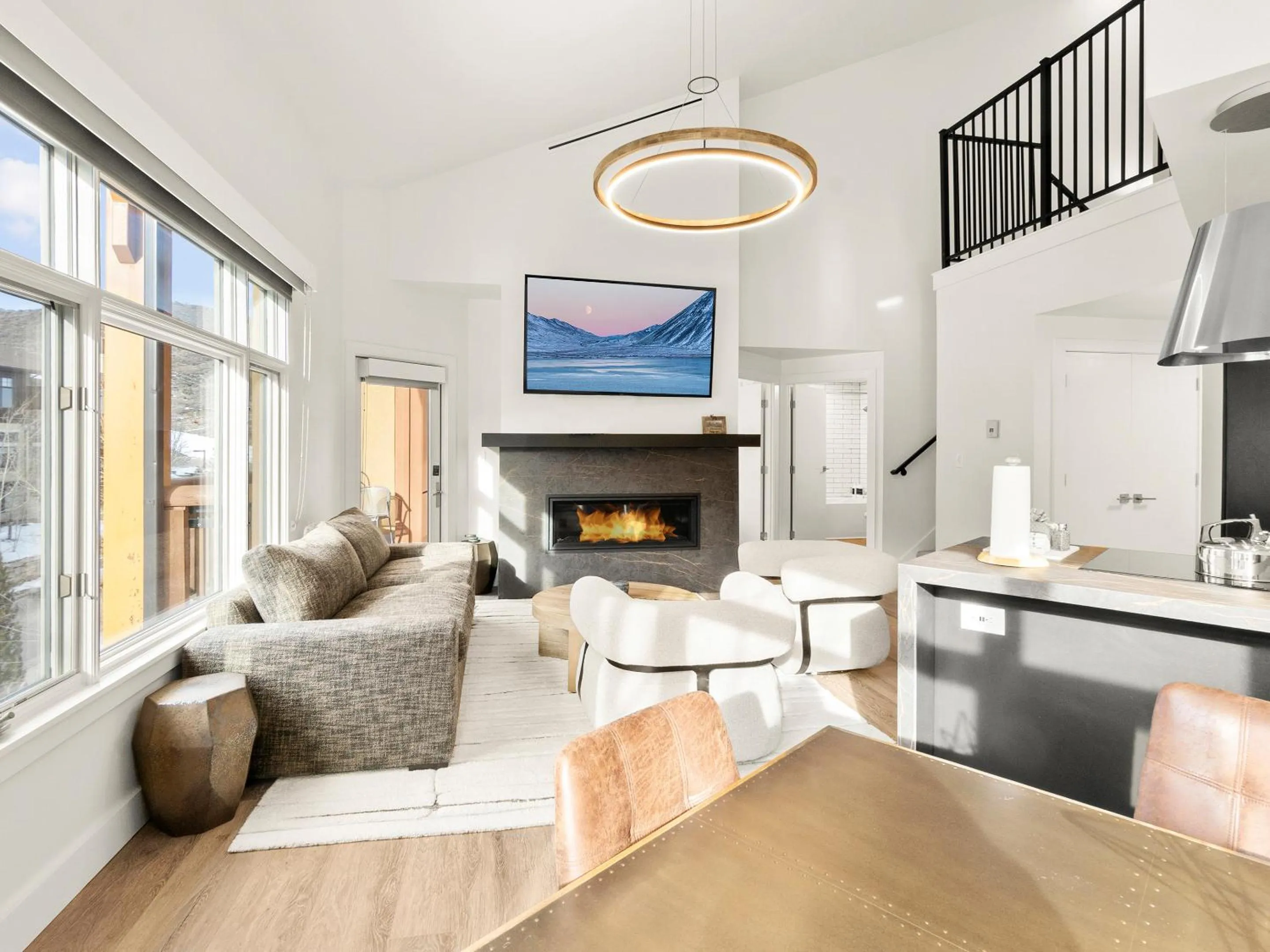 Living room in Sundial Lodge by All Seasons Resort Lodging