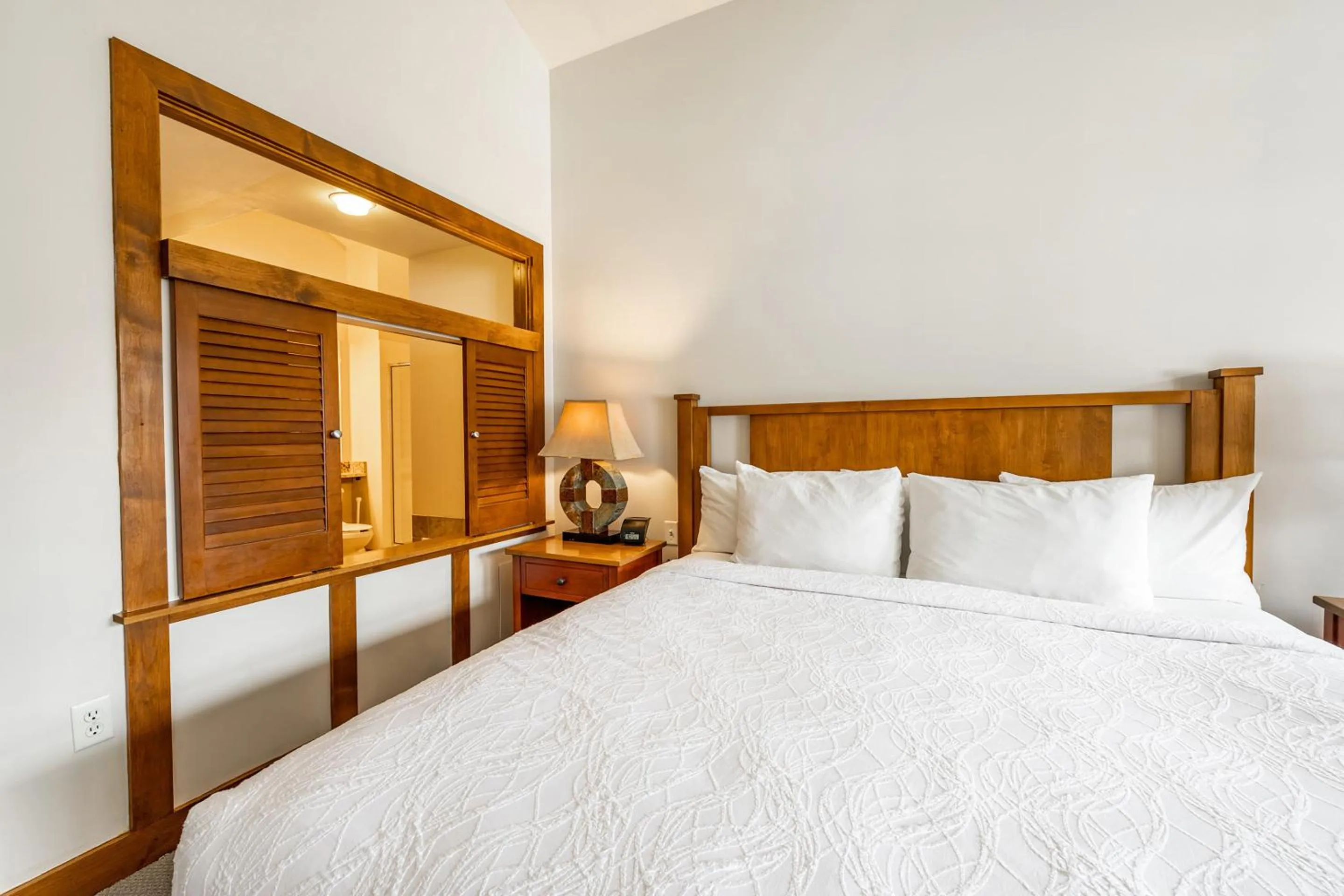 Bed in Sundial Lodge by All Seasons Resort Lodging