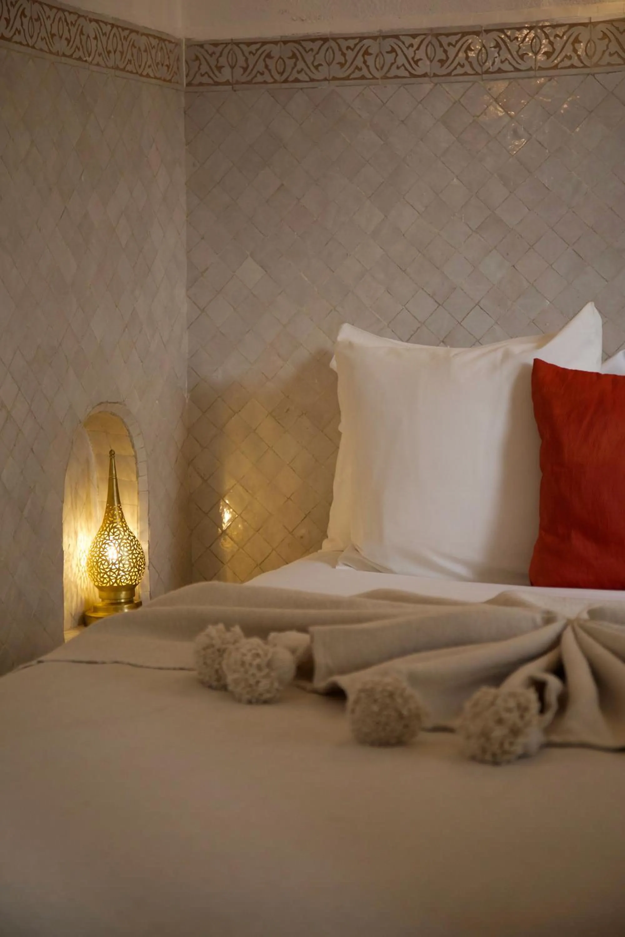 Bedroom, Bed in Riad Oriental Glory & Spa