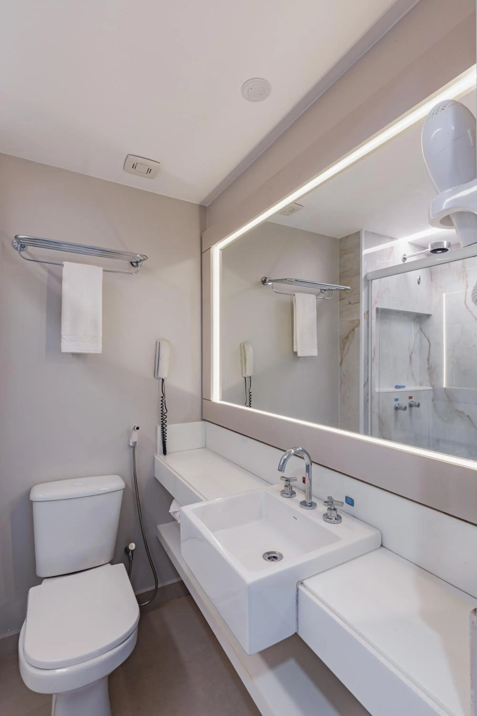 Shower in Rio Quente Resorts Refúgio Grand Premium - Antigo Hotel Turismo