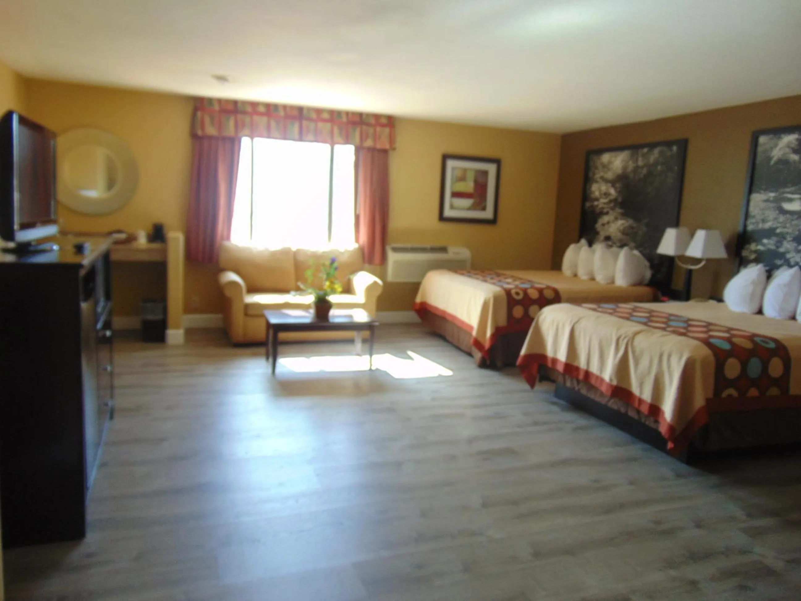 Bedroom, Bed in Super 8 by Wyndham Payson