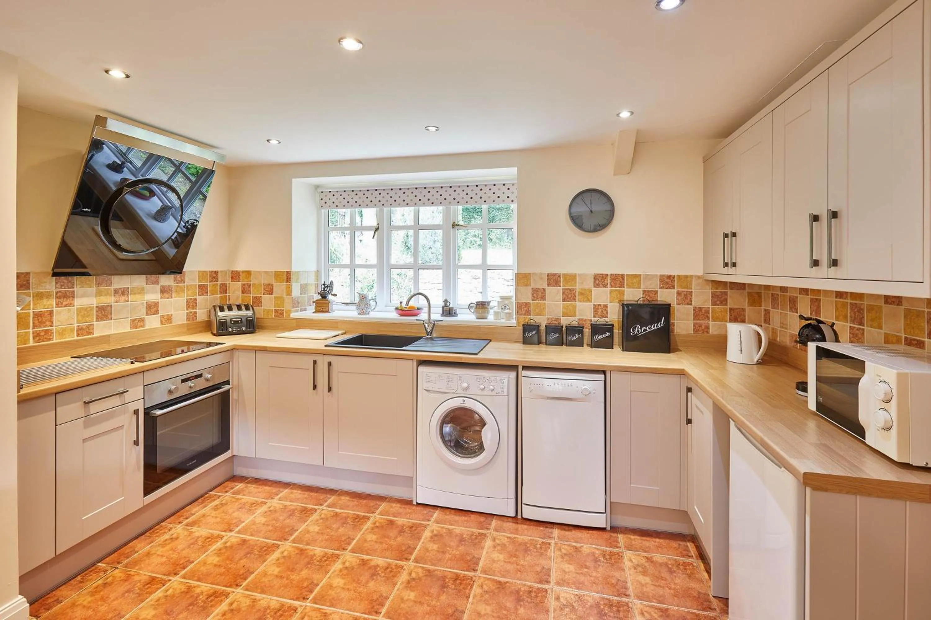 Coffee/tea facilities in High Dalby House