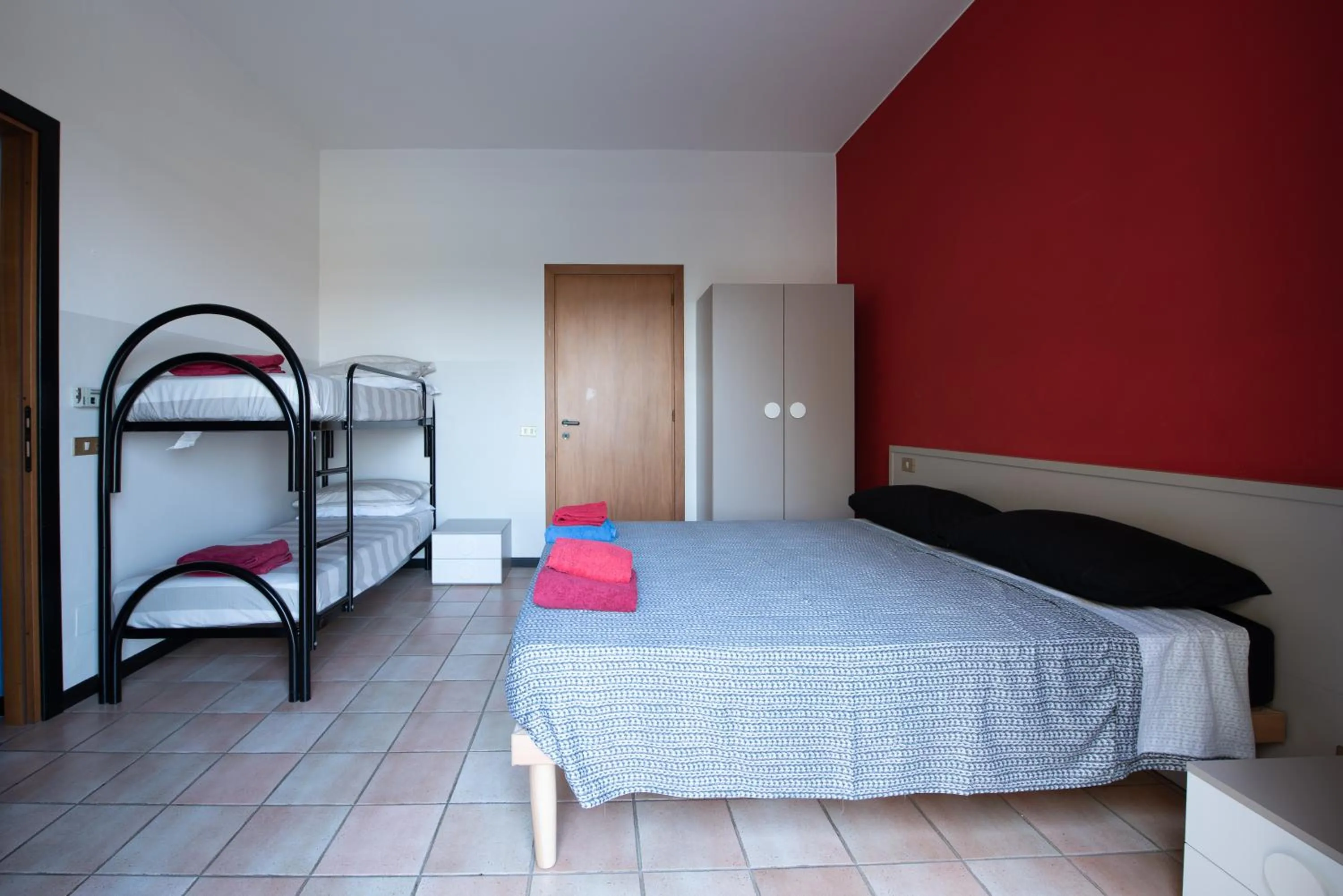 Bed in Albergo La Rovere