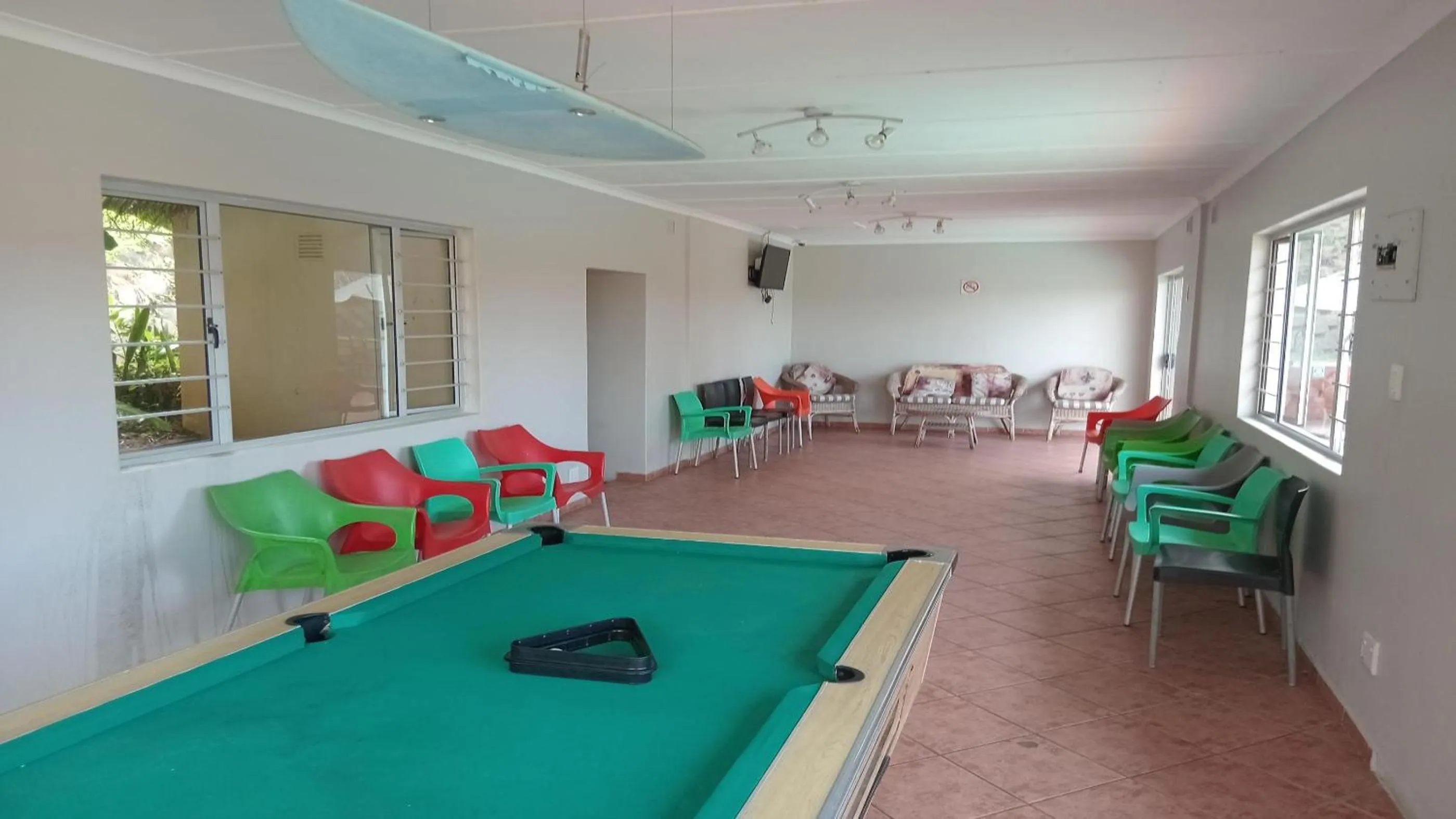 Communal lounge/ TV room in Sunrise Beach Resort