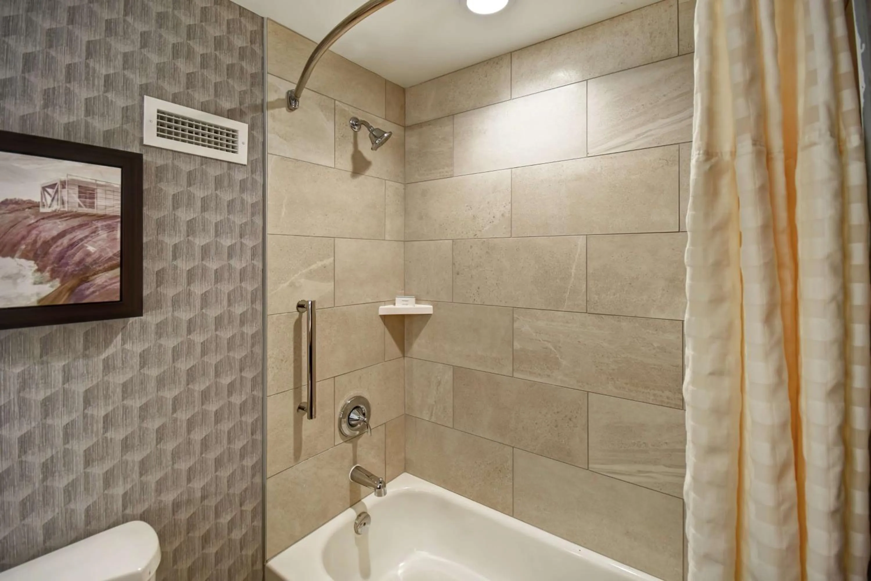 Bathroom in Embassy Suites Little Rock