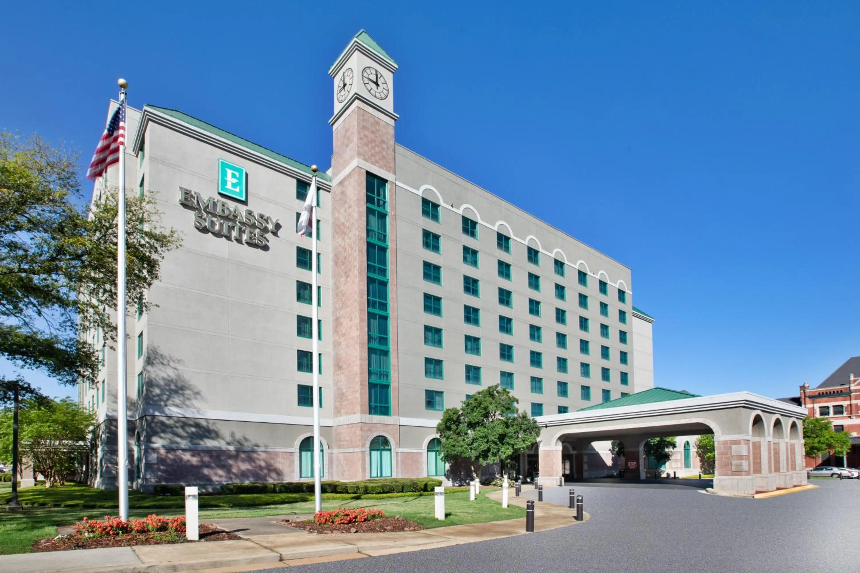 Property building in Embassy Suites Montgomery - Hotel & Conference Center
