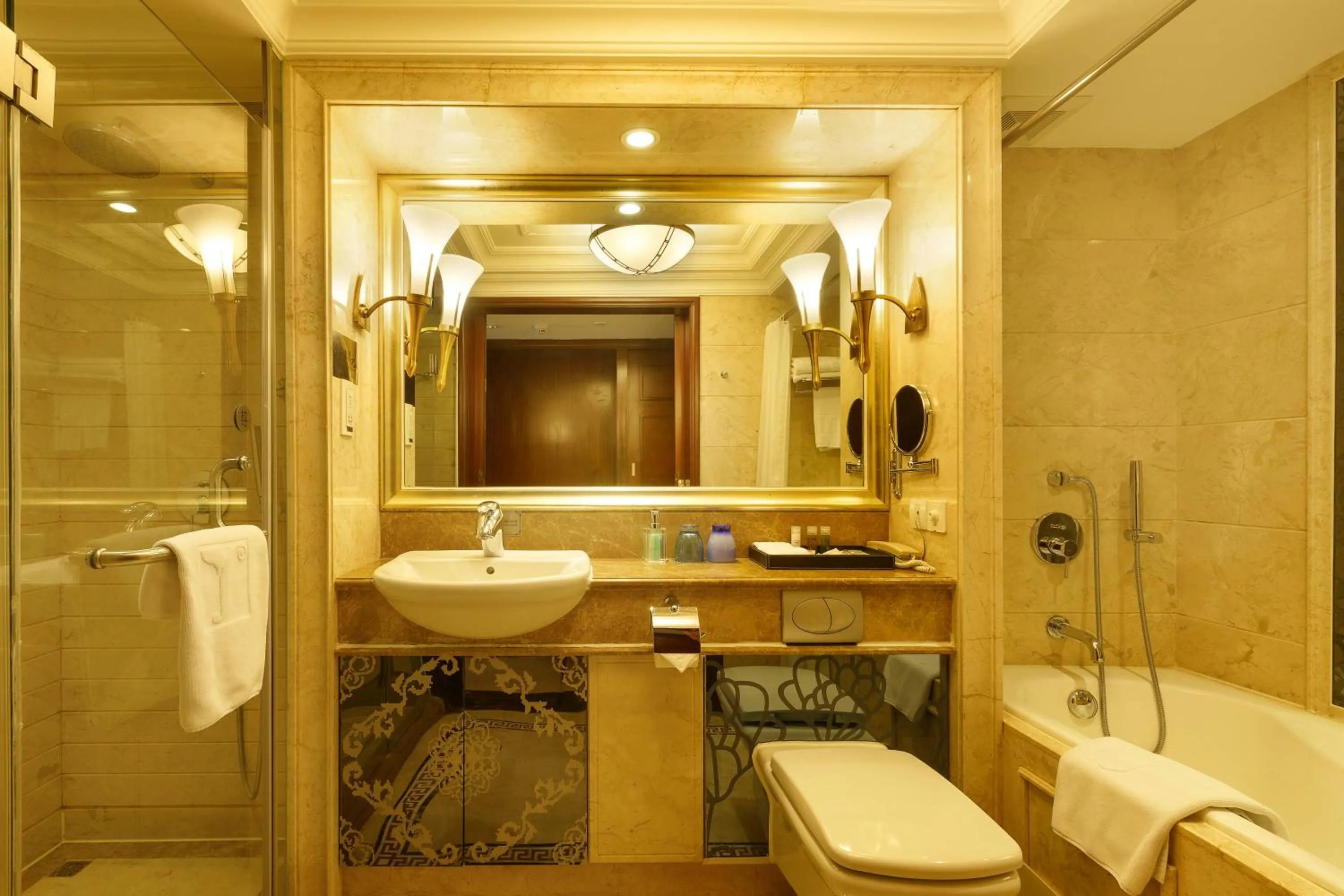 Bathroom in Grand Palace Hotel - Grand Hotel Management Group