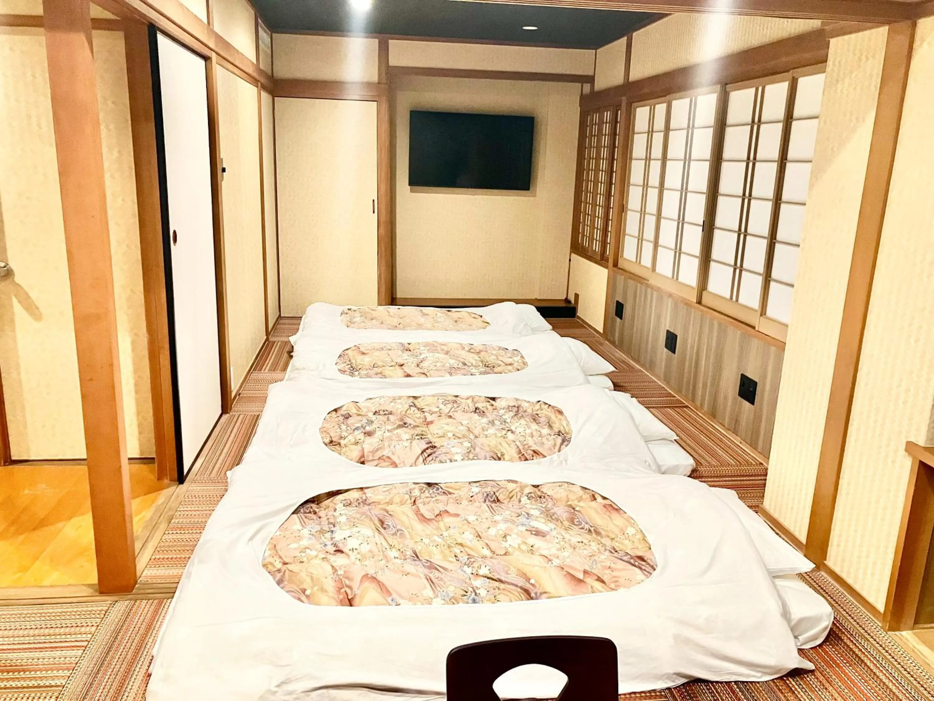 Photo of the whole room, Bed in HOTEL LiVEMAX BUDGET Iyo Mishima