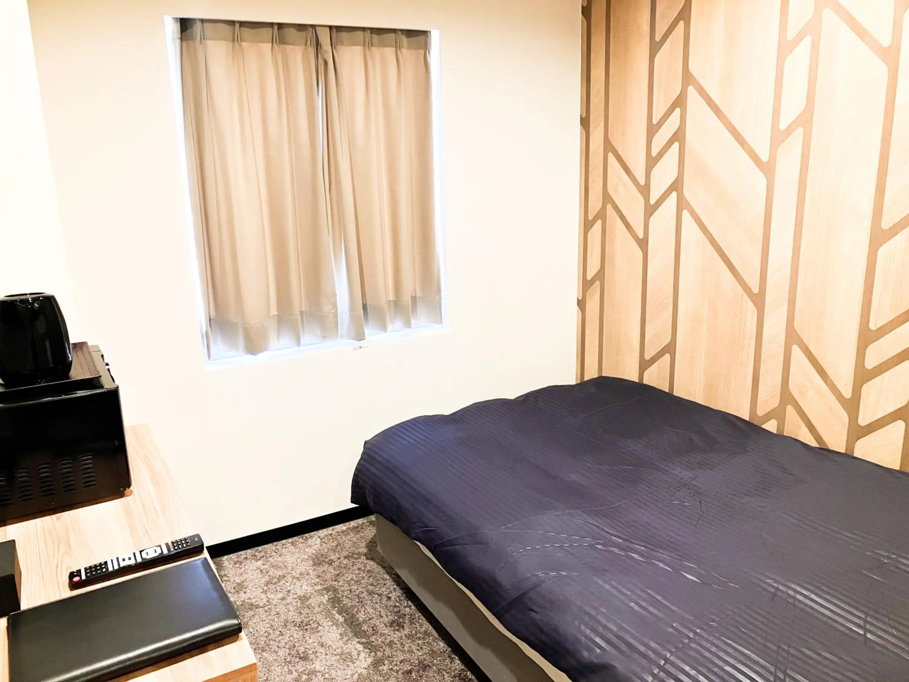 Photo of the whole room, Bed in HOTEL LiVEMAX BUDGET Iyo Mishima