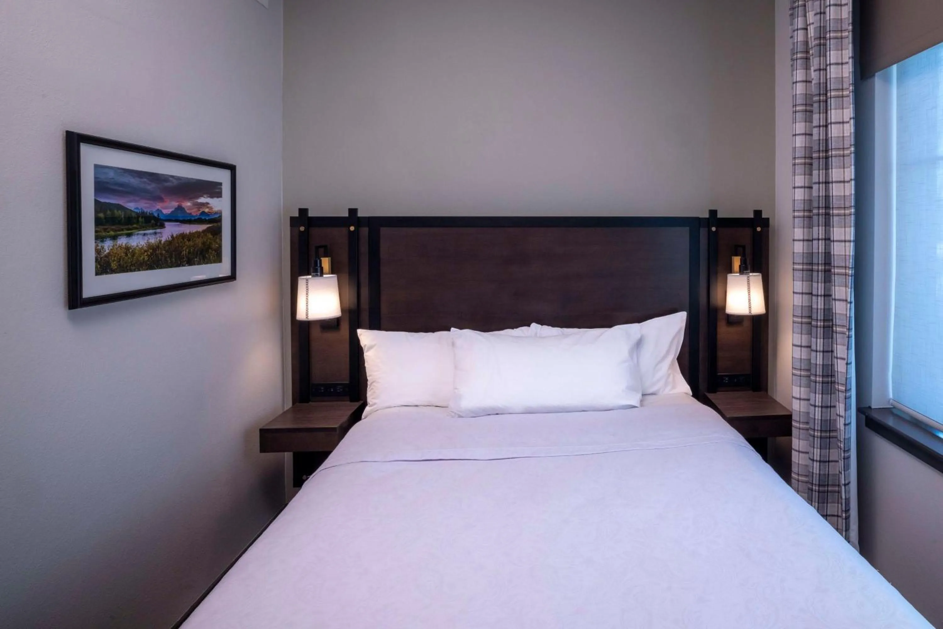 Bed in Homewood Suites by Hilton Jackson