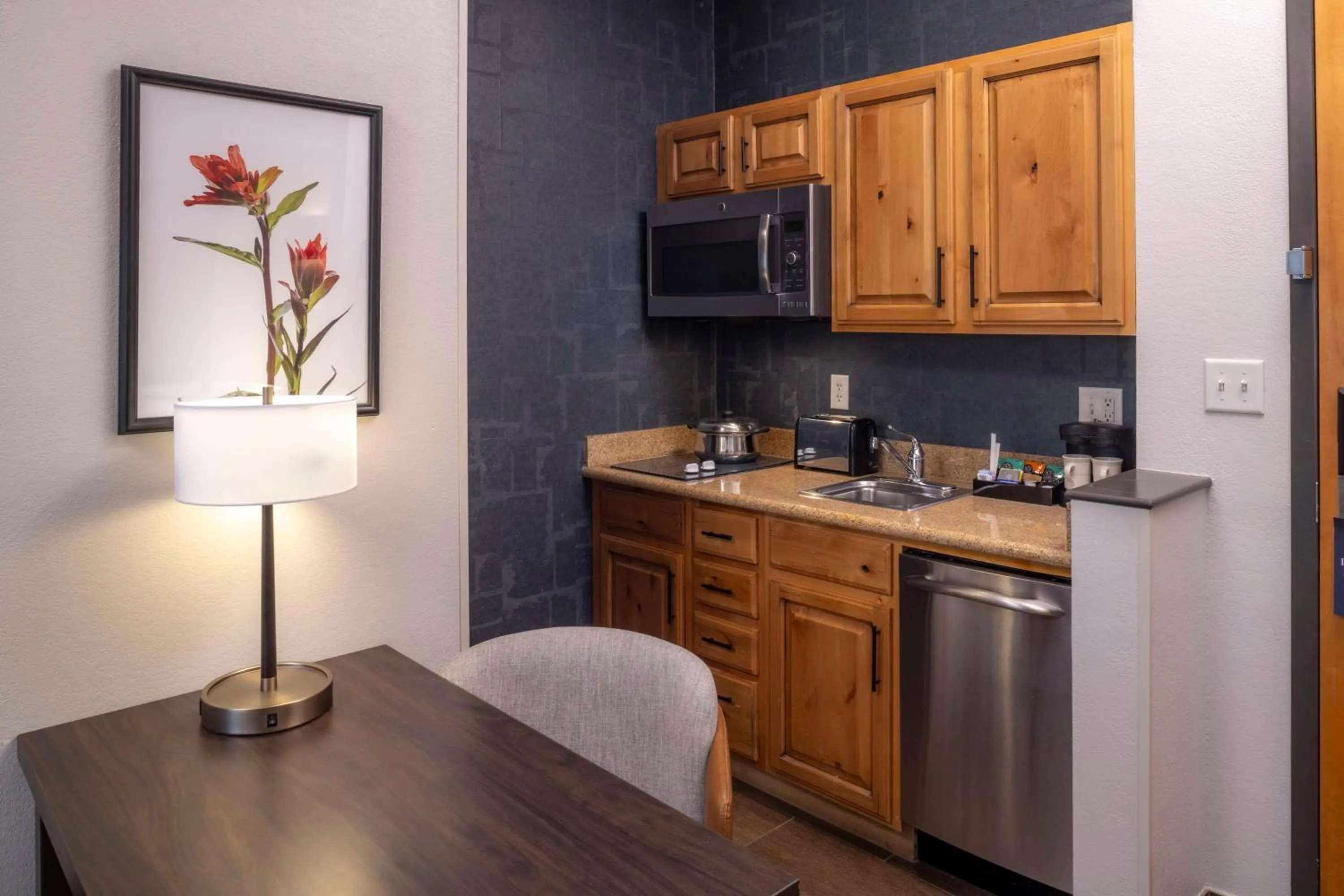 Kitchen or kitchenette in Homewood Suites by Hilton Jackson