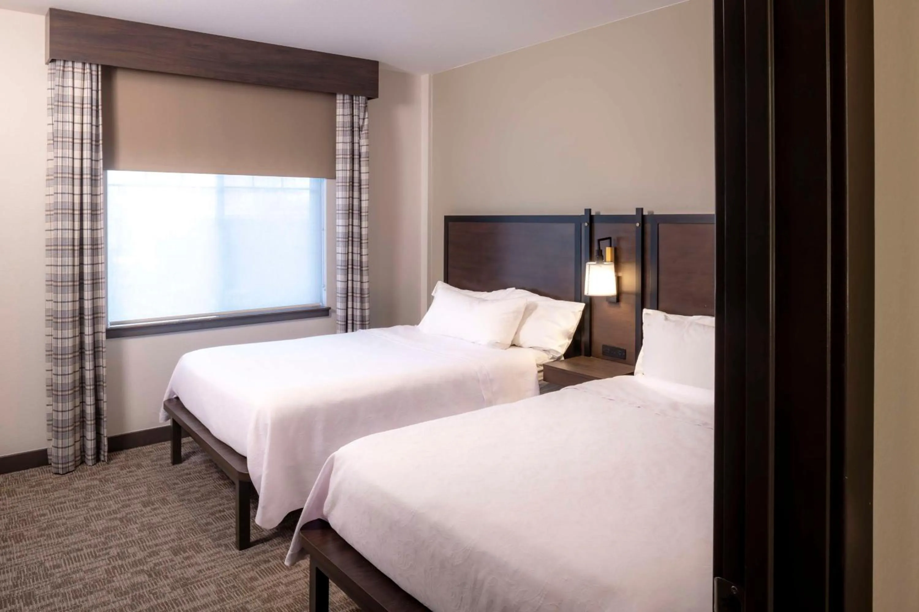 Bed in Homewood Suites by Hilton Jackson