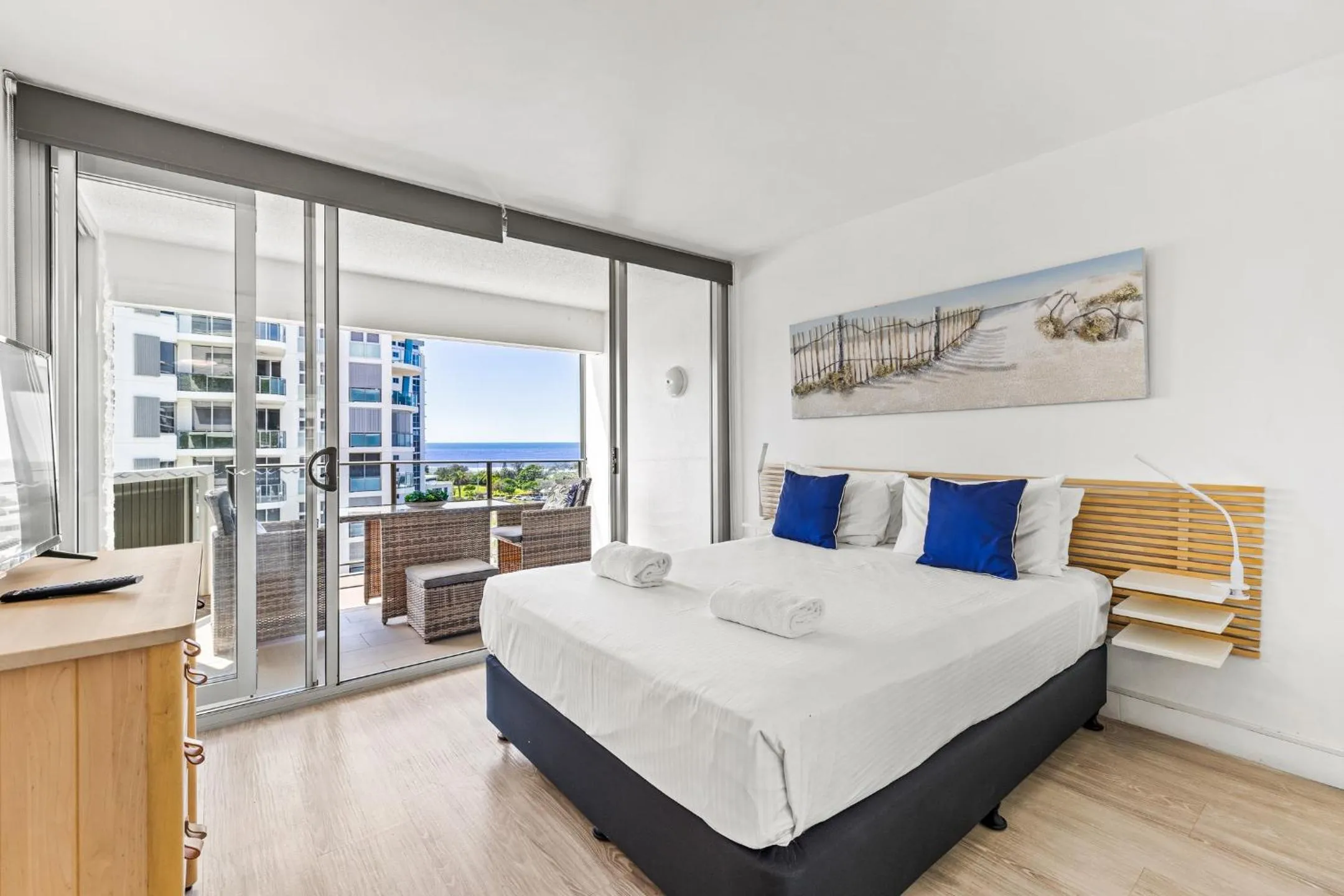 Bed in Maroochy Sands Holiday Apartments