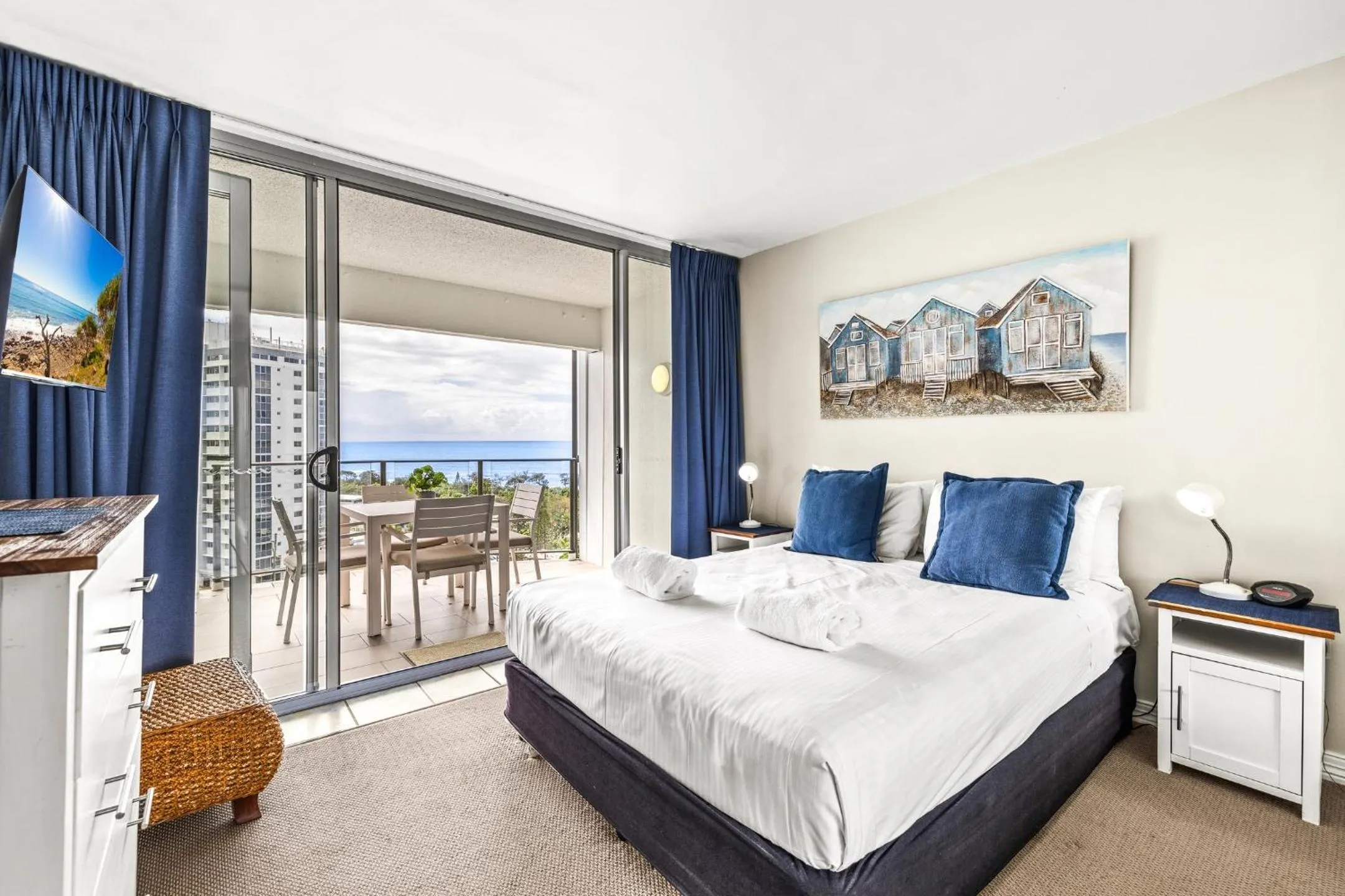 Bed in Maroochy Sands Holiday Apartments