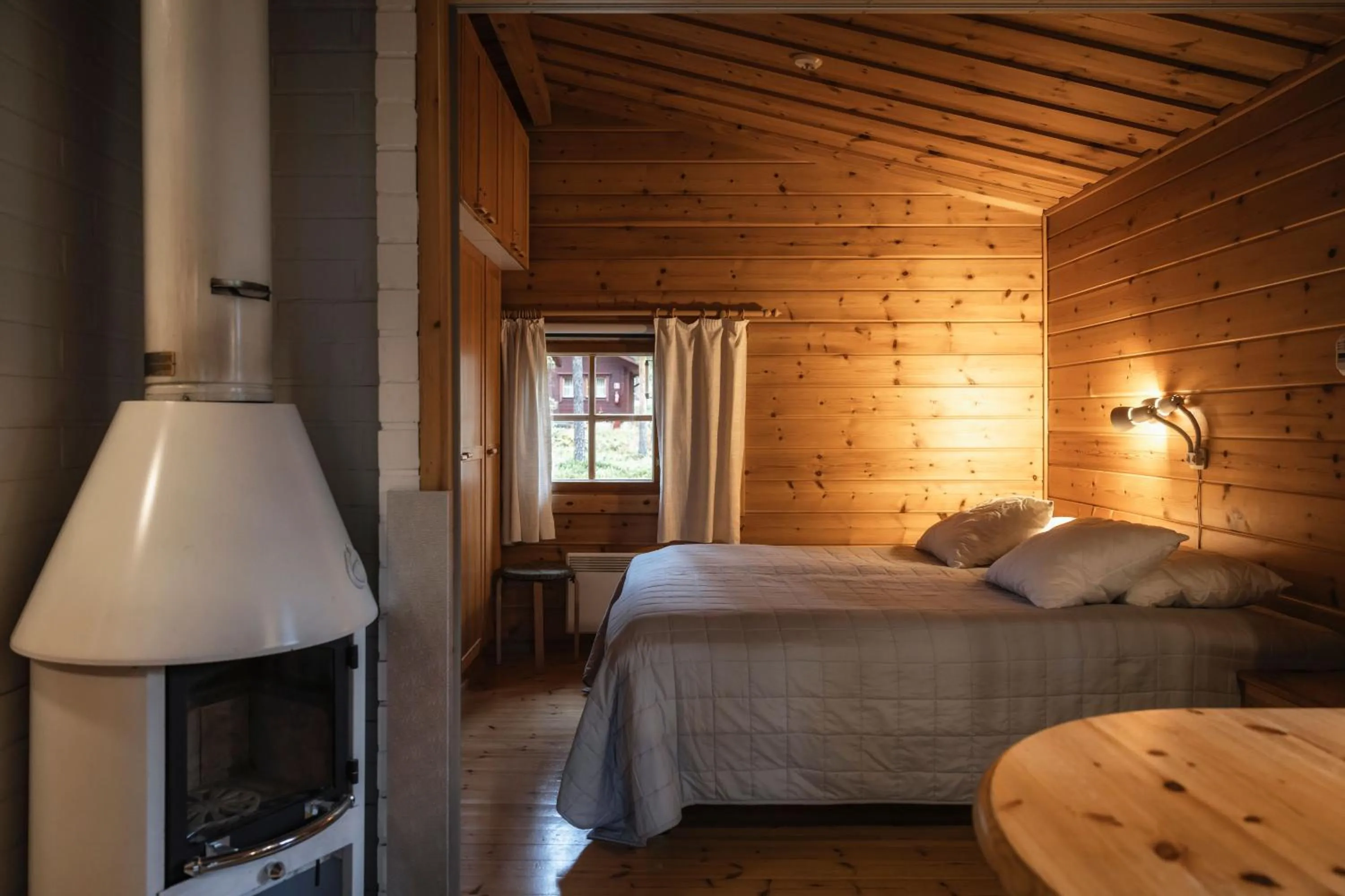 Bed in Jeris Lakeside Resort