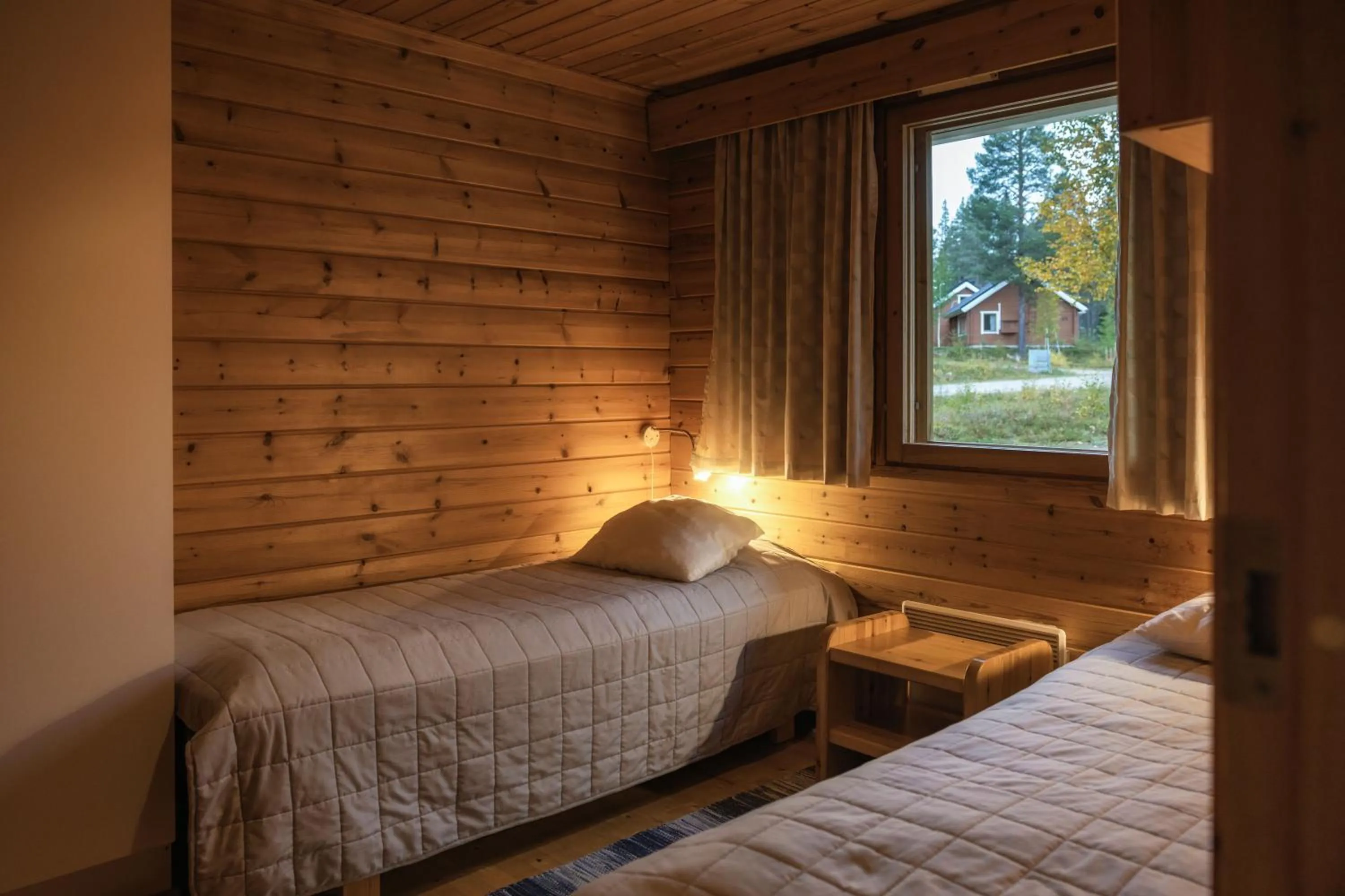 Photo of the whole room, Bed in Jeris Lakeside Resort