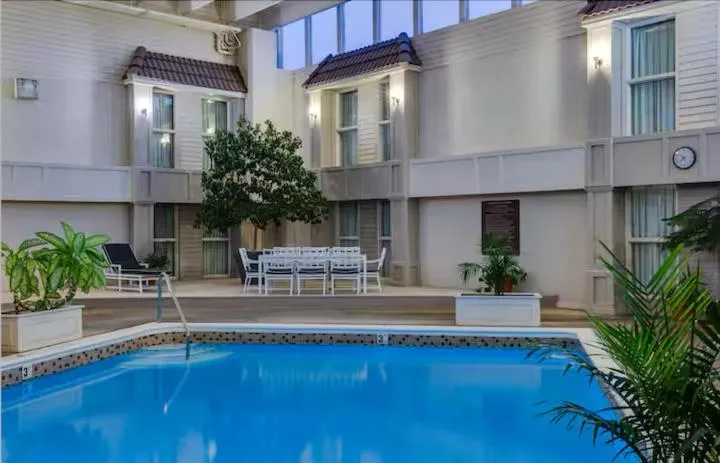 Heritage Inn Hotel & Convention Centre - Moose Jaw