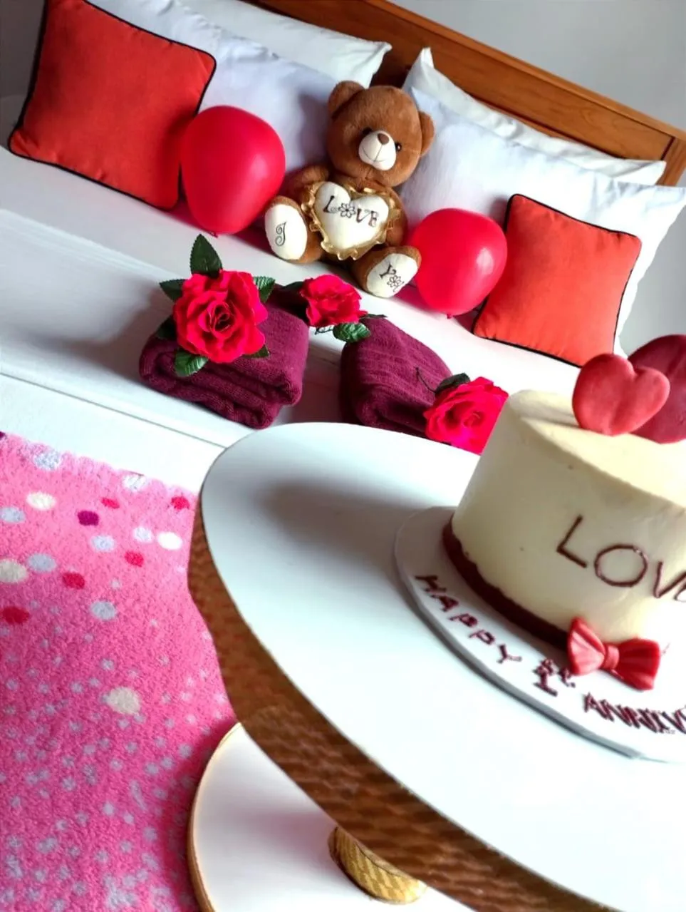 Decorative detail, Bed in Poomaz Peace Palace