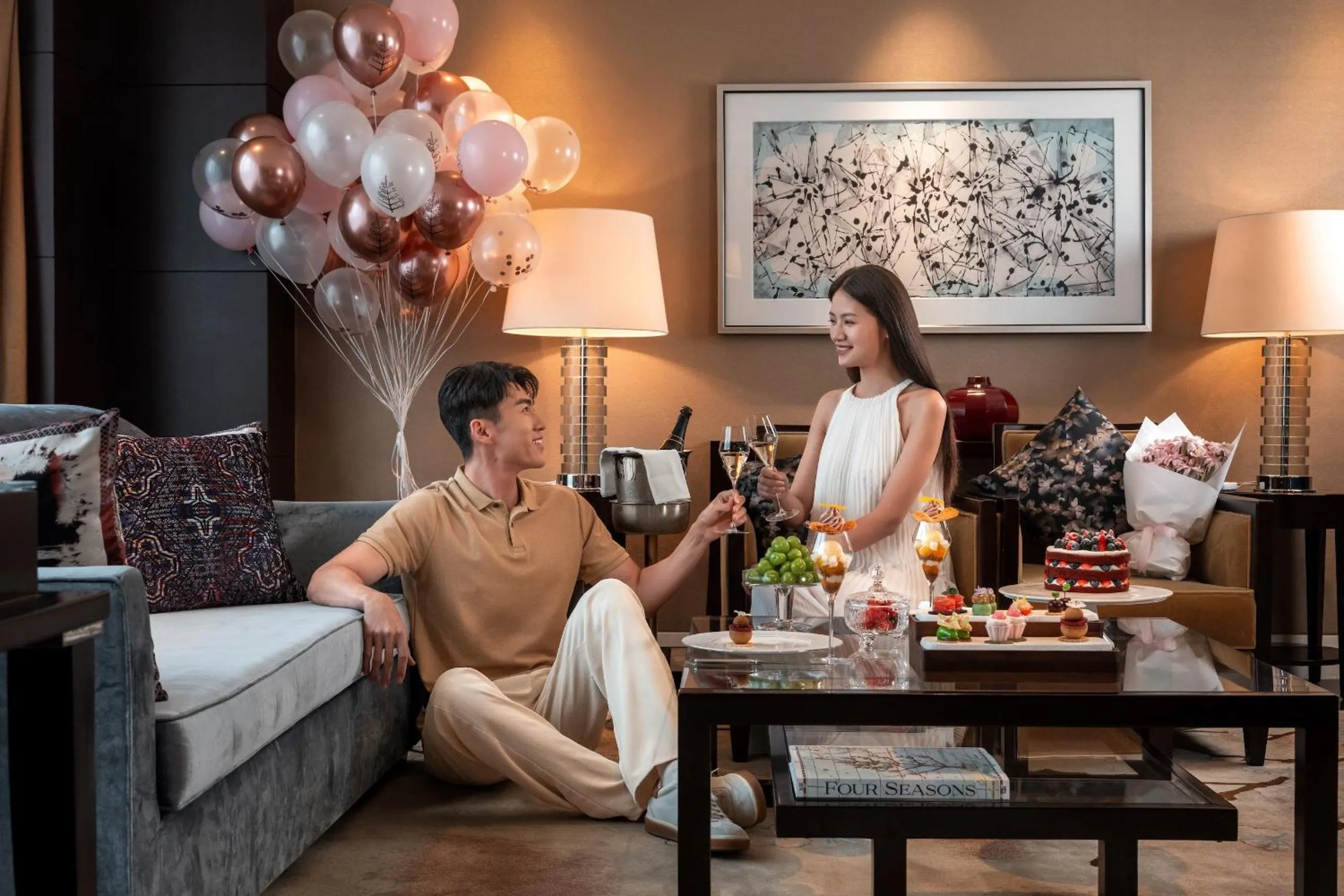 Living room in Four Seasons Hotel Beijing