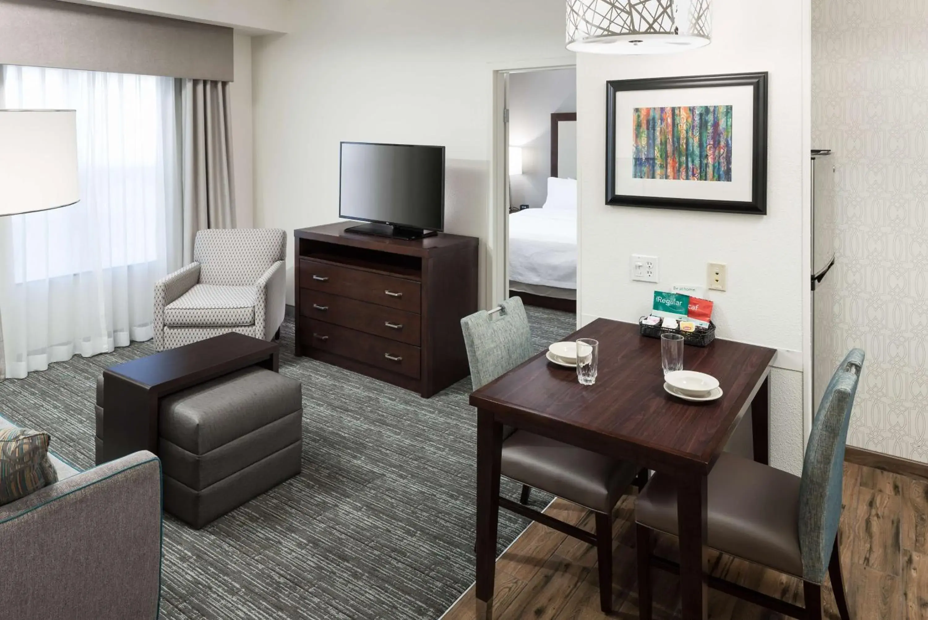 Two-Bedroom Suite with One King And Two Double Beds - Non-Smoking in Homewood Suites by Hilton Mahwah Two-Bedroom Suite with One King And Two Double Beds - Non-Smoking in Homewood Suites by Hilton Mahwah