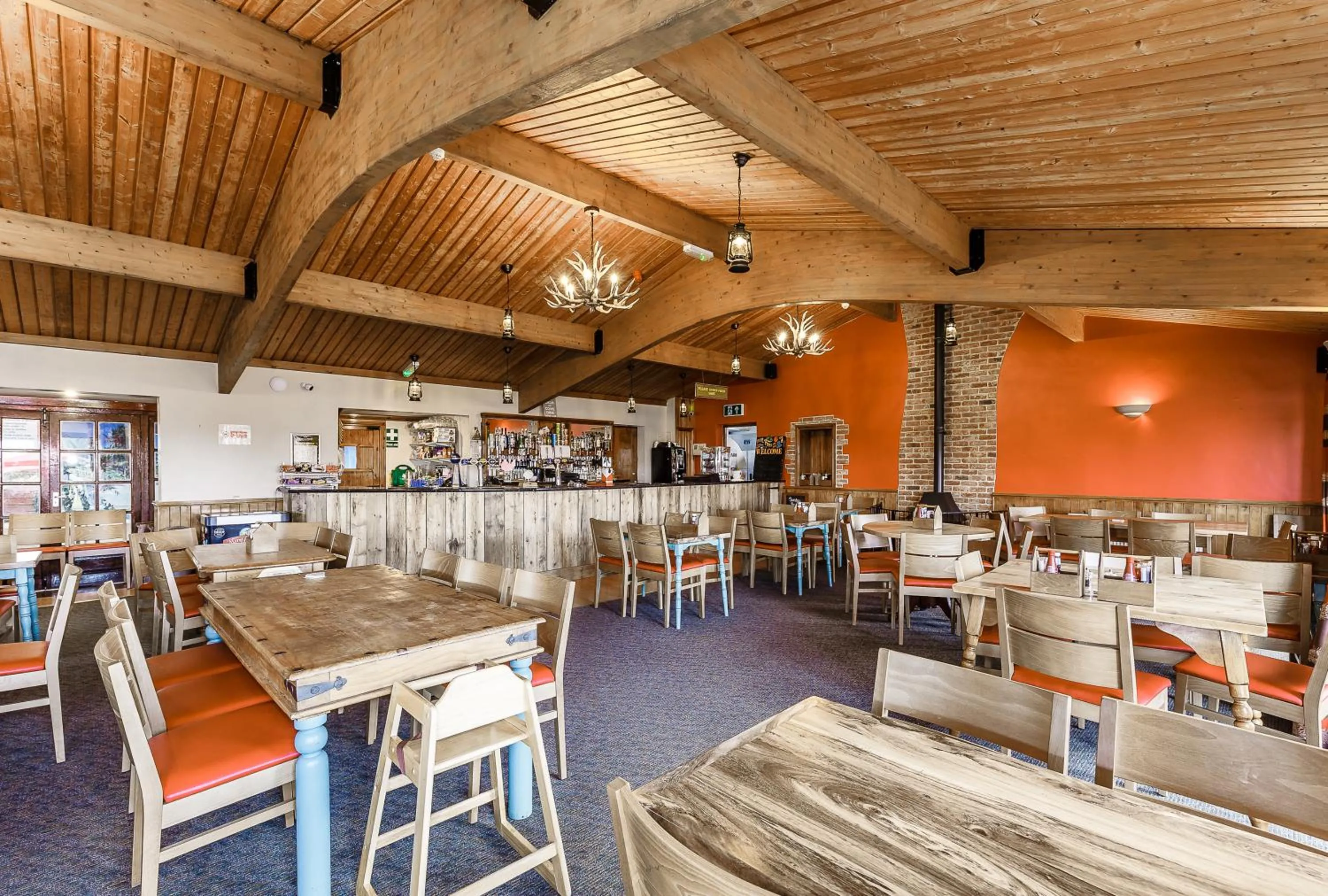 Restaurant/places to eat in Bucklegrove Holiday Park